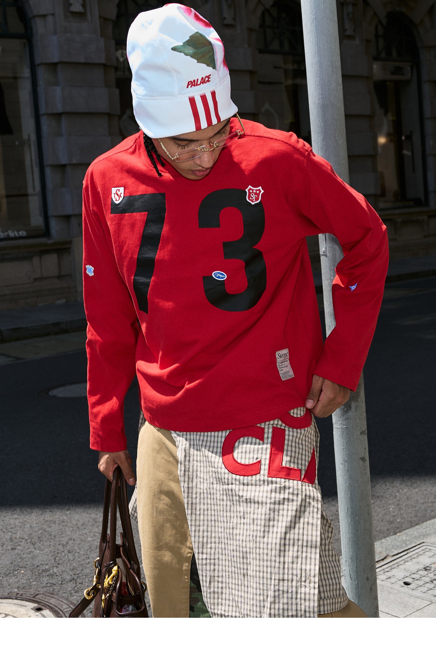 Round Neck Embroidered Print T-Shirt