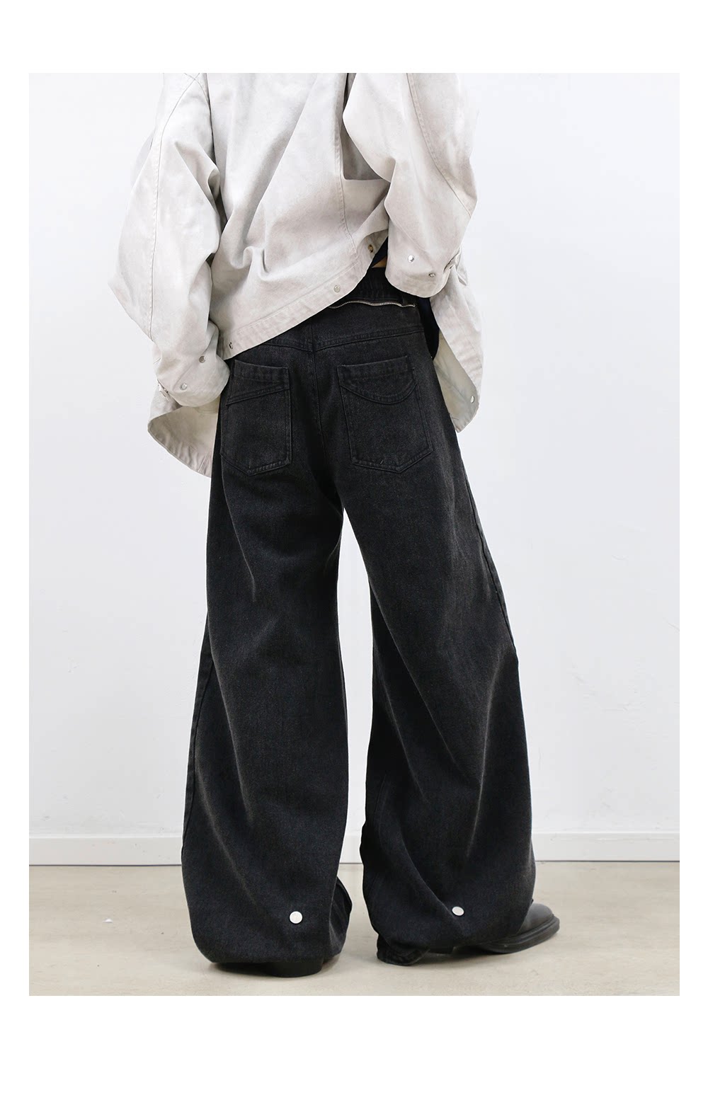 Reverse-Pleated Washed Denim
