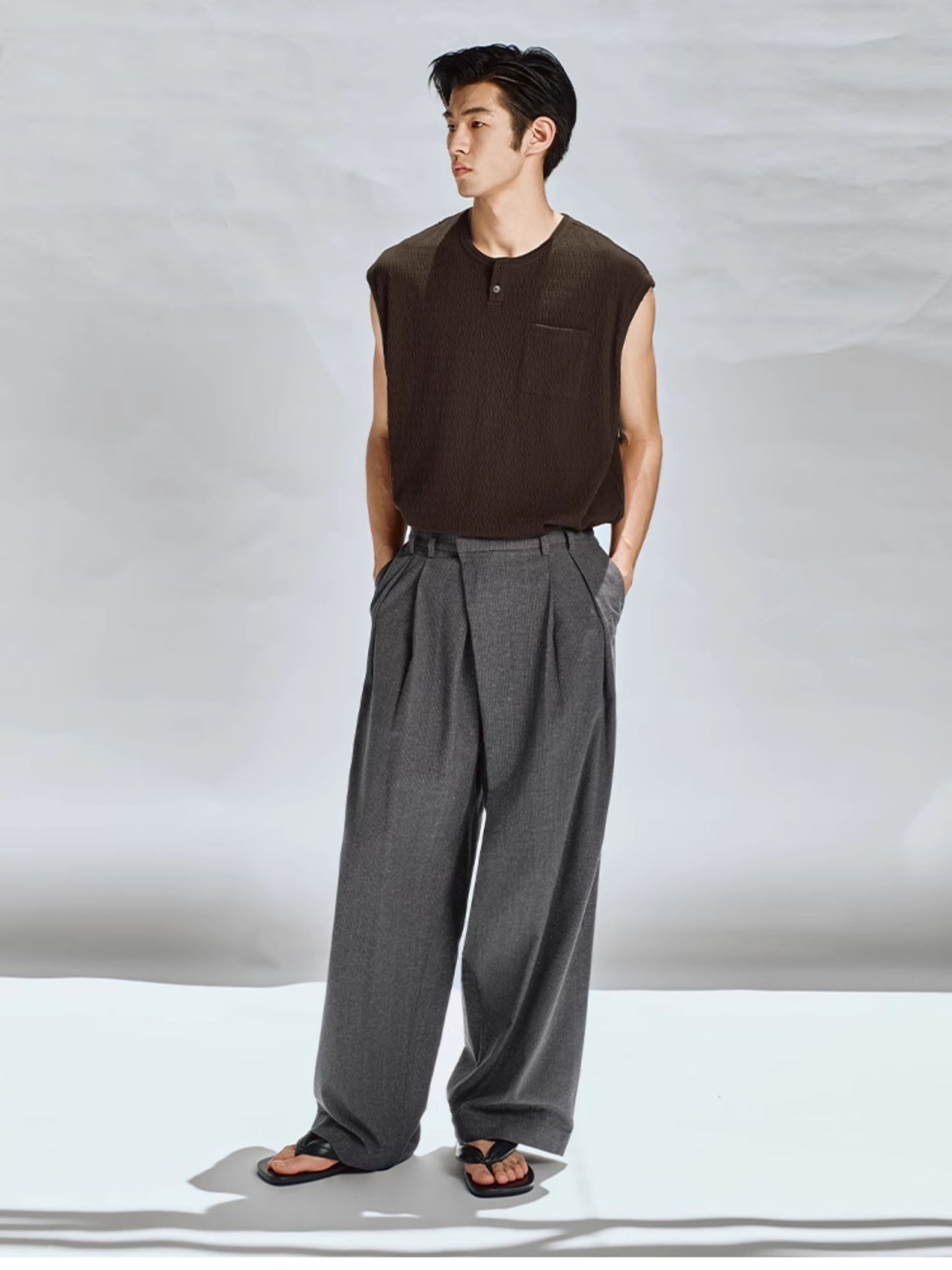 Double pleated casual pants