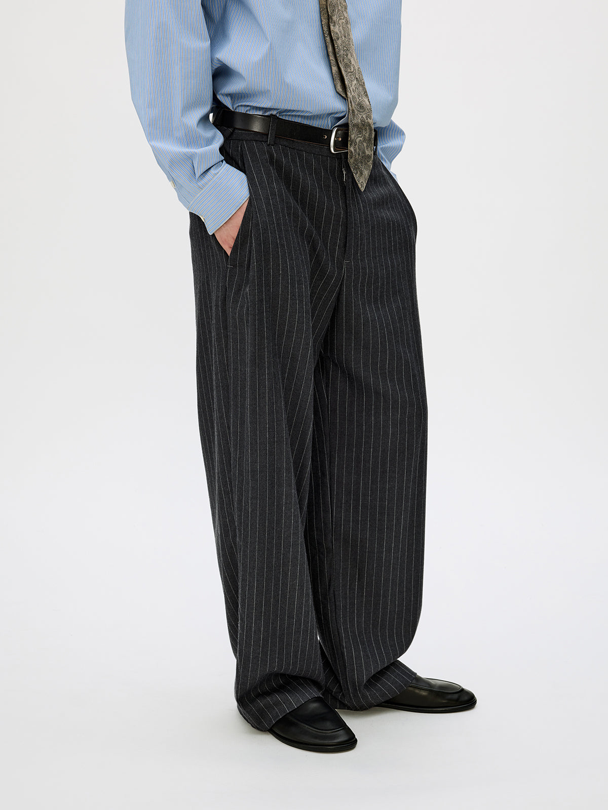 Straight-Leg Pleated Casual Pants