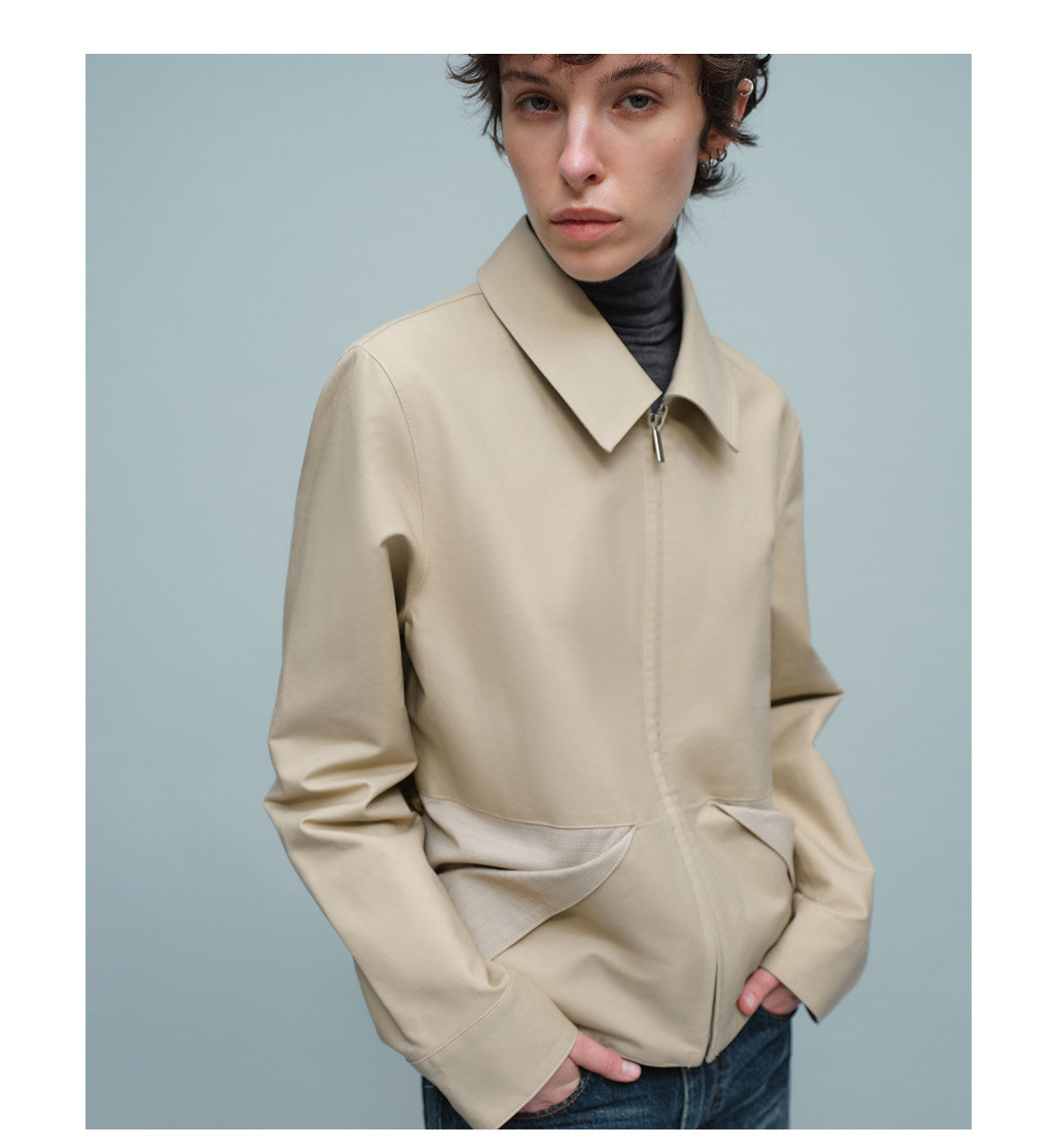Short Jacket with Turn-Up Pockets