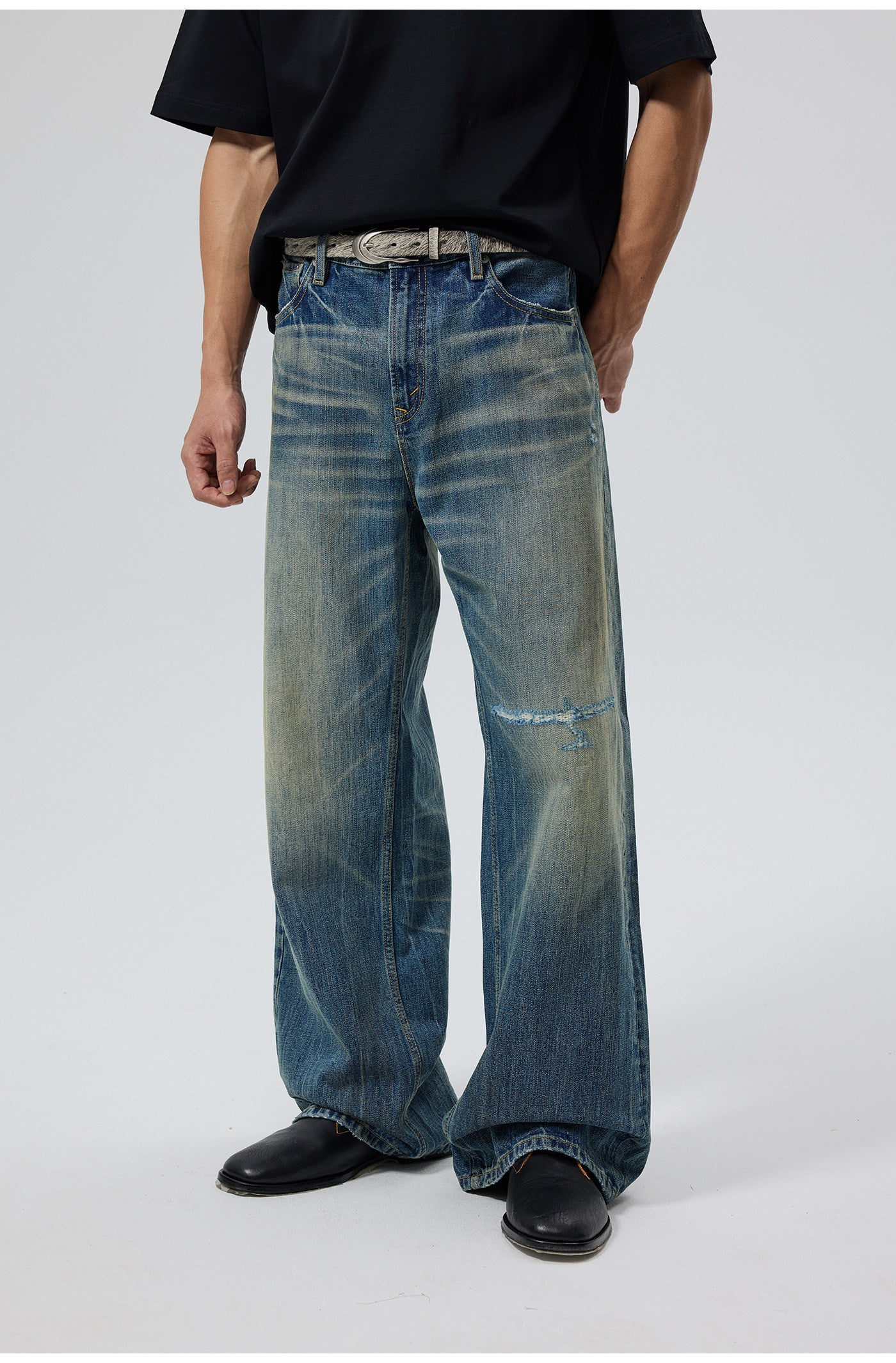 Vintage Distressed Jeans