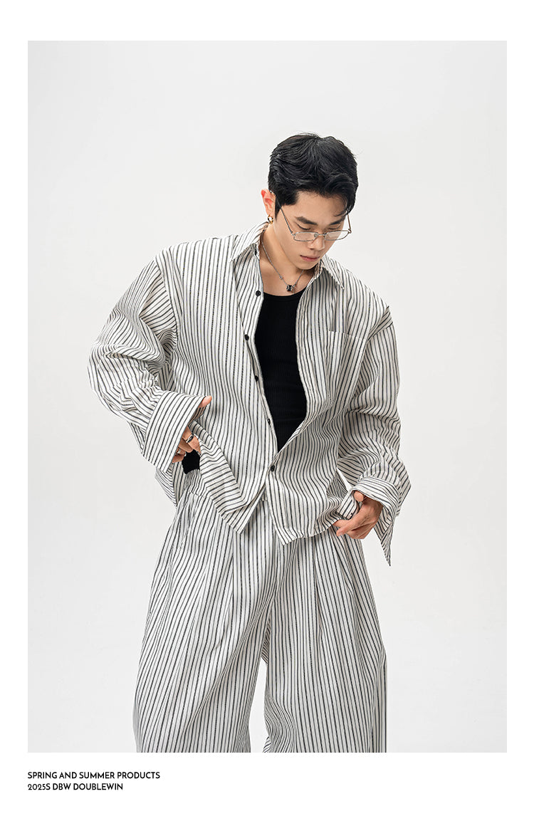 Striped shirt with adjustable hem