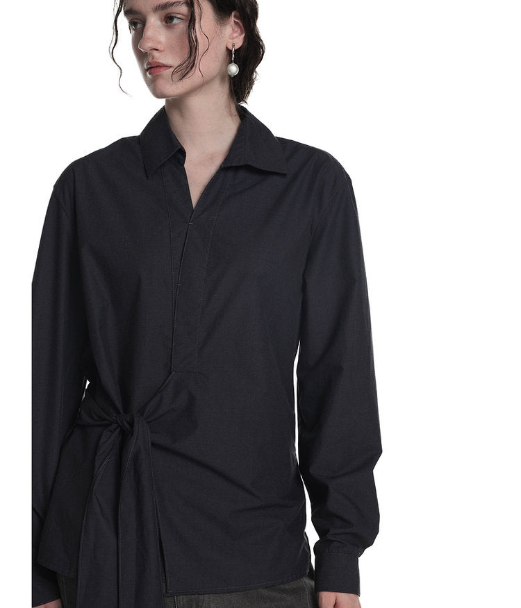 Vintage-style distressed finish shirt