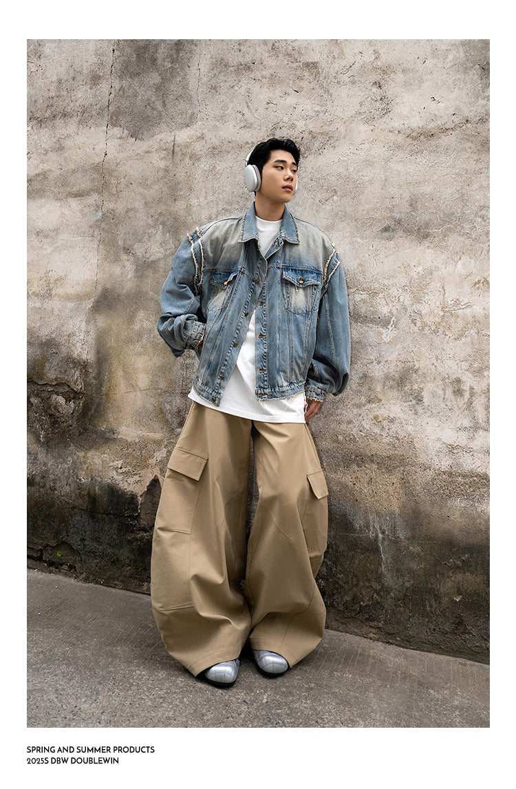 Casual pants with large pockets