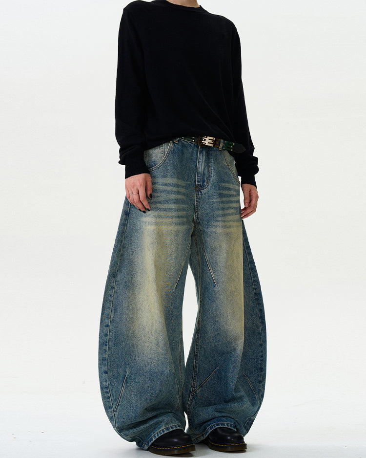 Retro three-dimensional cut-wash scimitar jeans