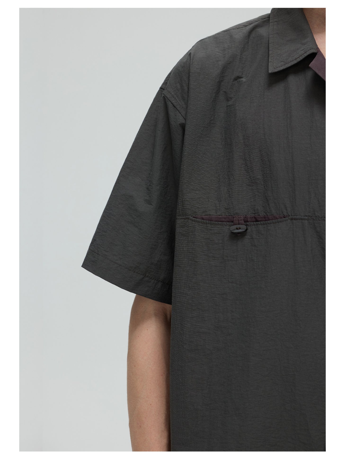 Color-Block Breathable Shirt