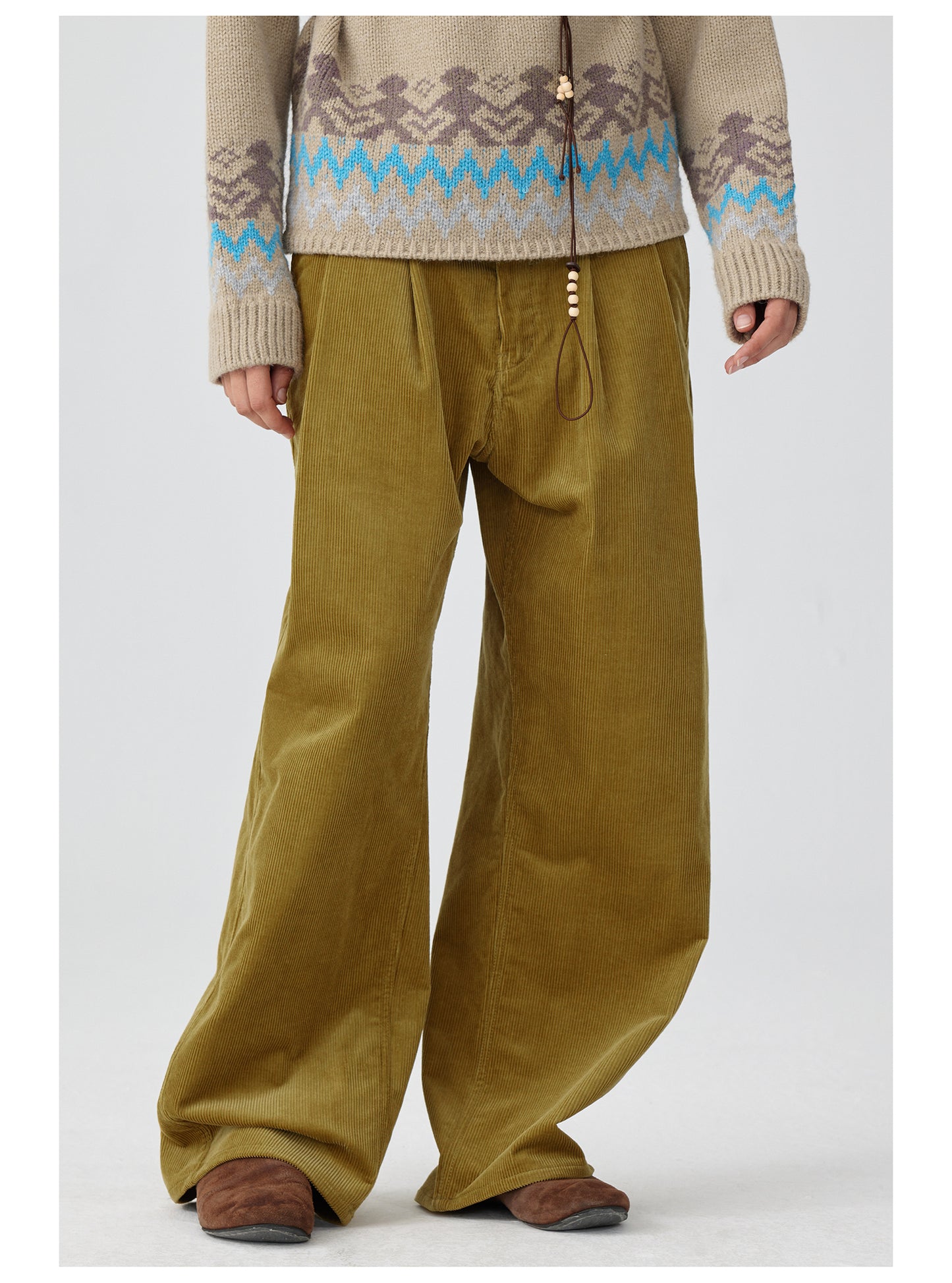 Straight pleated corduroy casual pants