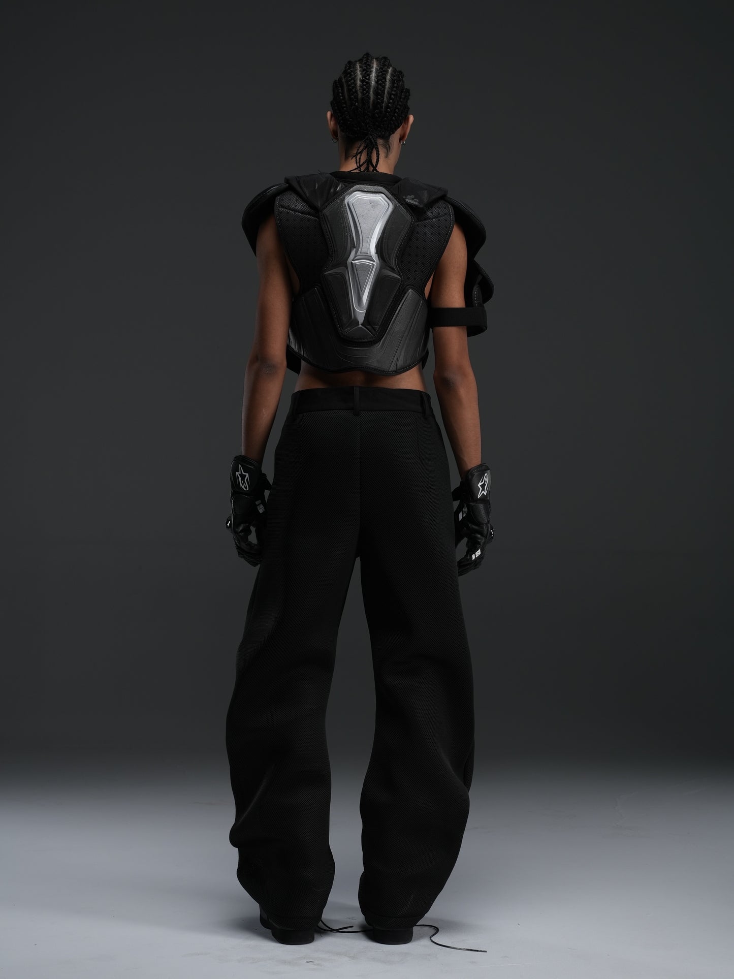 Mesh three-dimensional scimitar pants