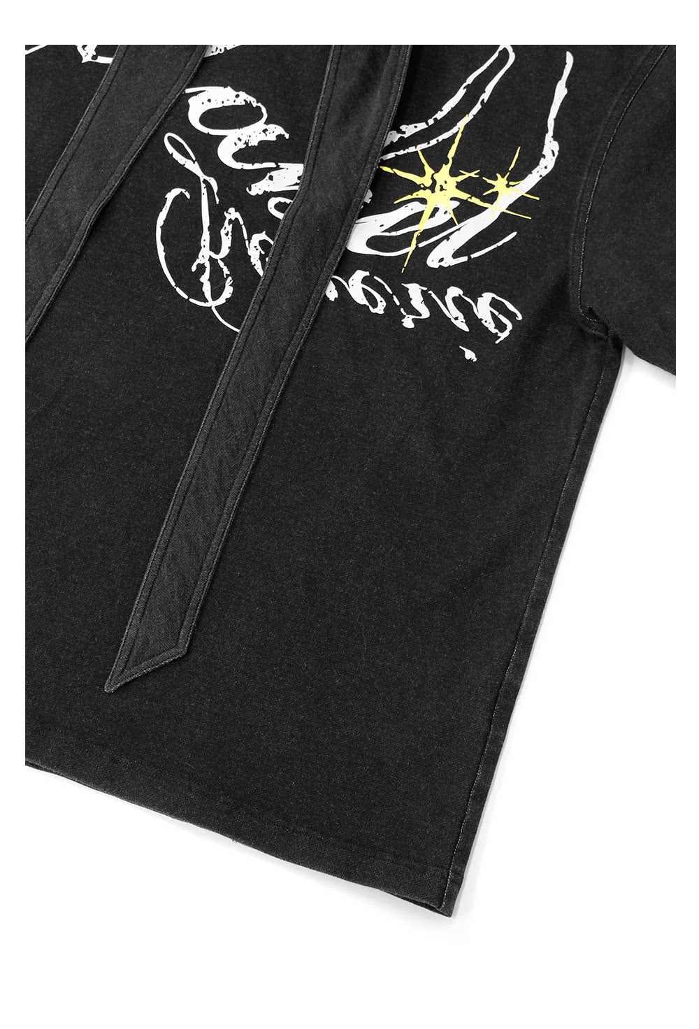 取り外し可能なフード付きプリントTシャツ
