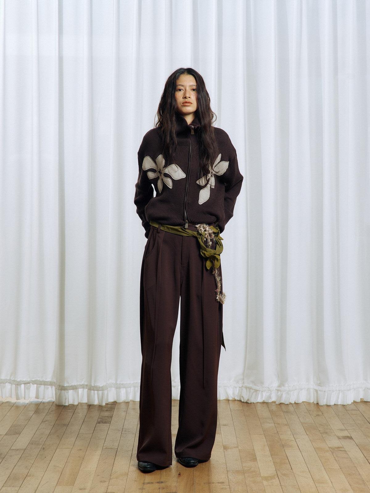 Flower Belt Casual Pants