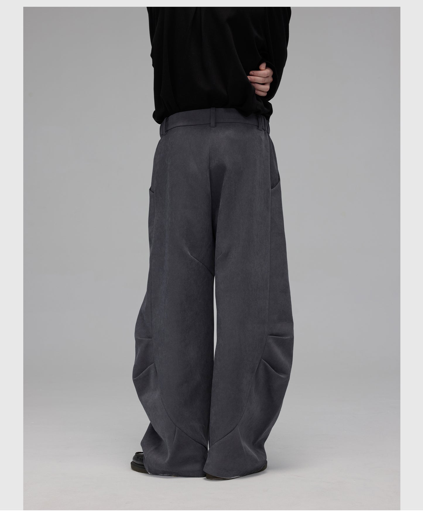 Scimitar Pleated Wide Leg Pants