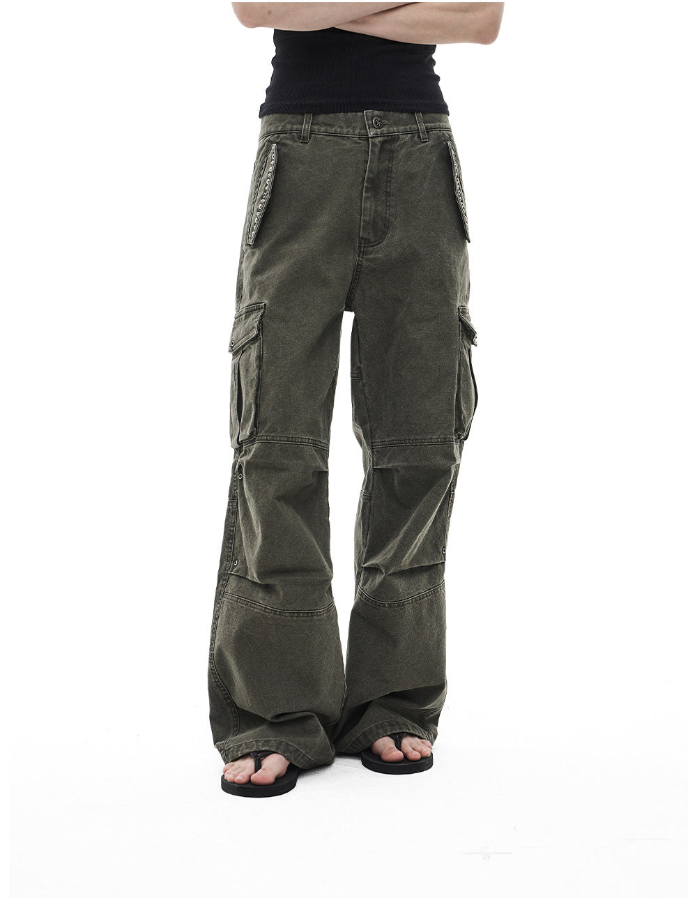 Distressed Multi-Pocket Cargo Pants