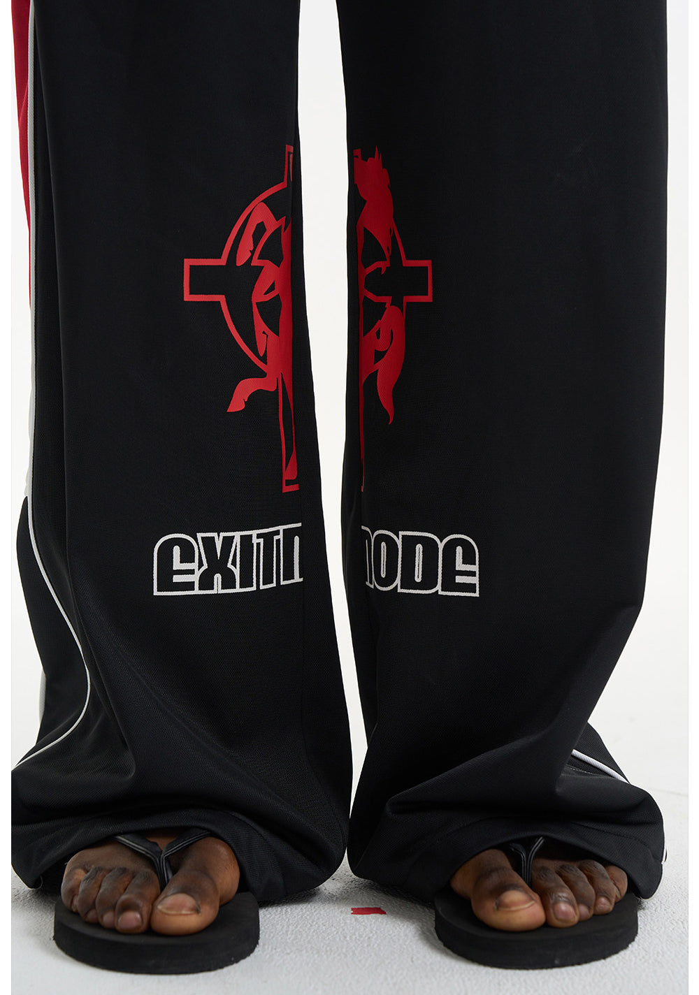 Loose-Fit Sporty Print Casual Pants