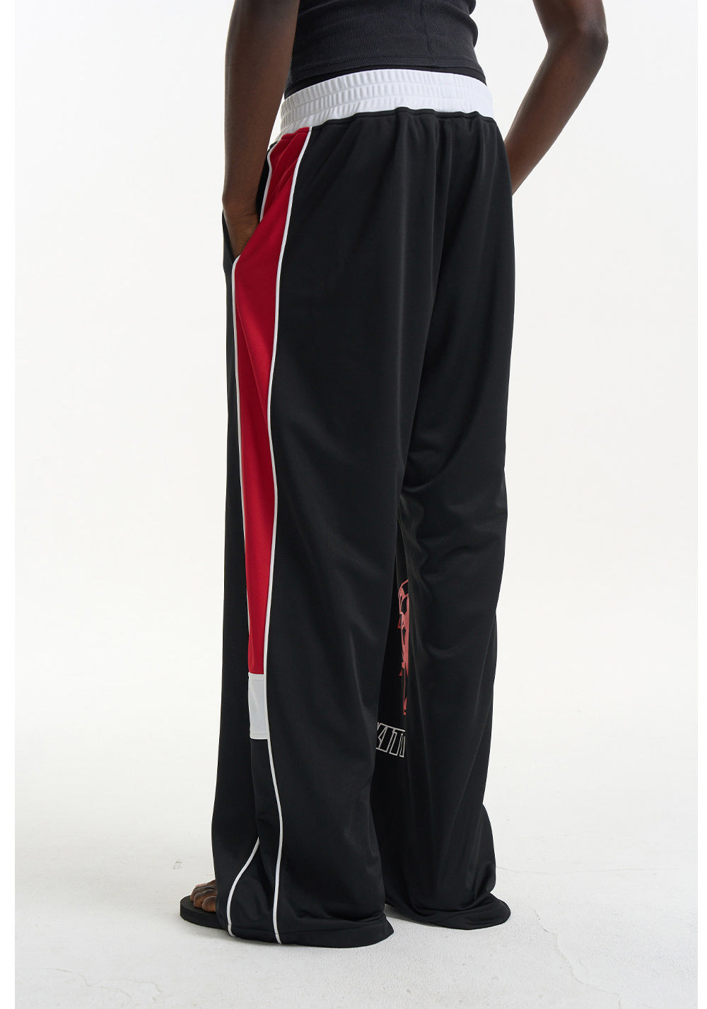 Loose-Fit Sporty Print Casual Pants