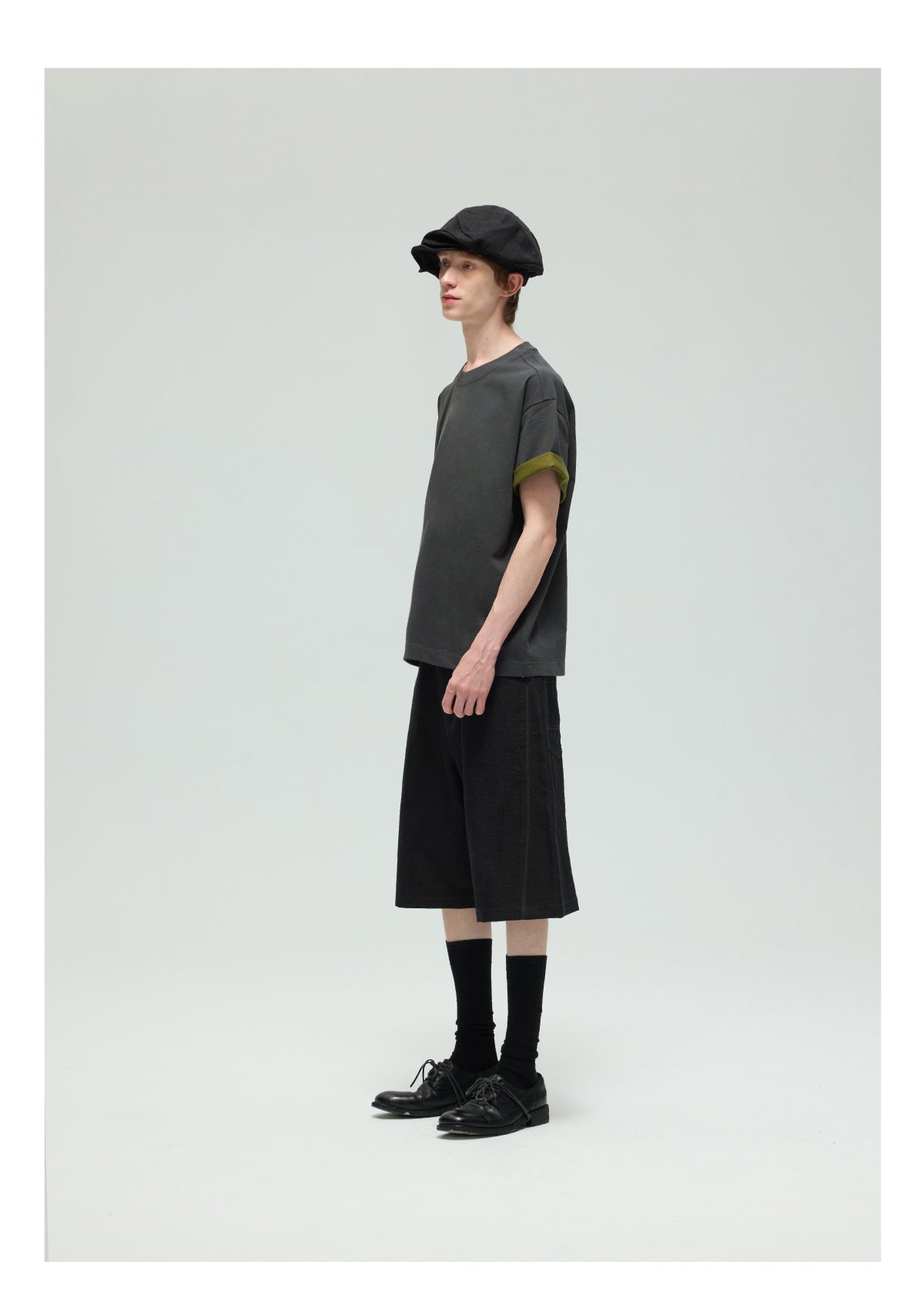 Basic Solid Color Stitch T-Shirt