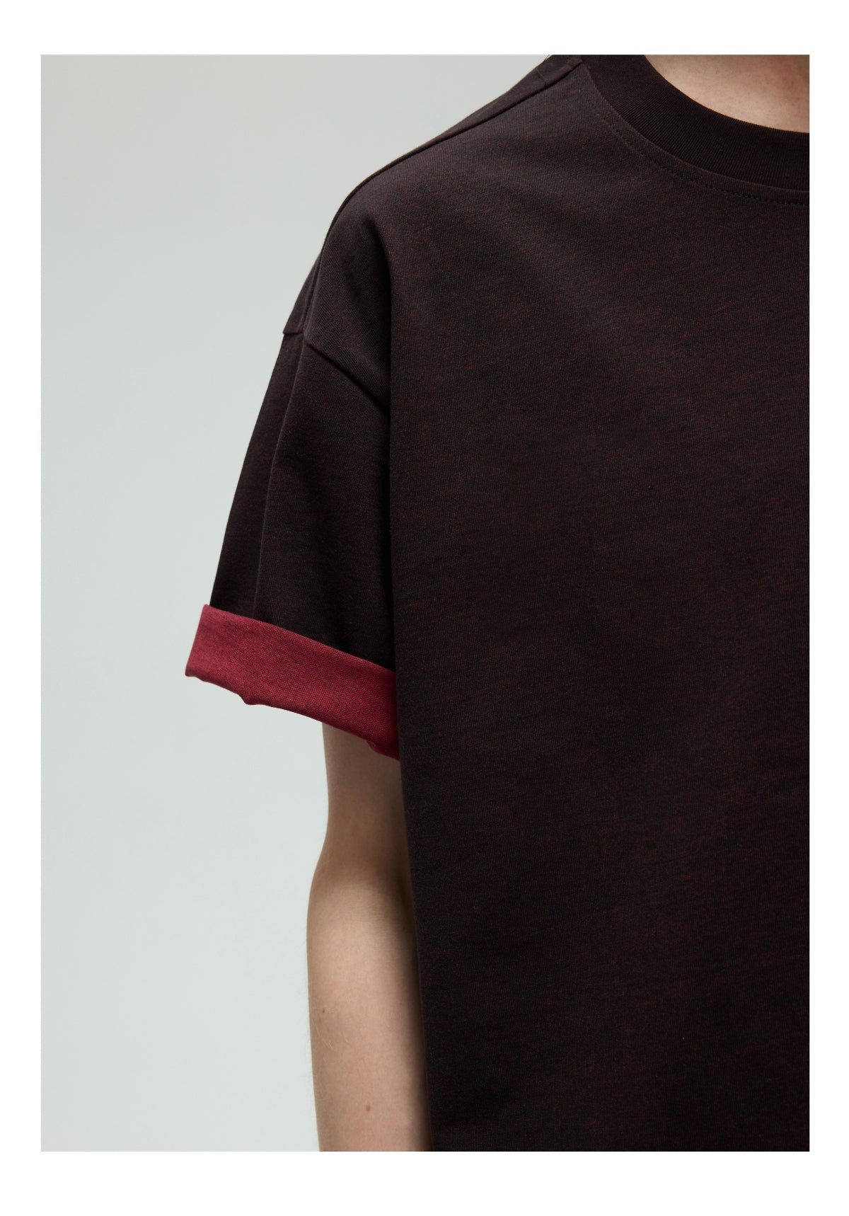 Basic Solid Color Stitch T-Shirt