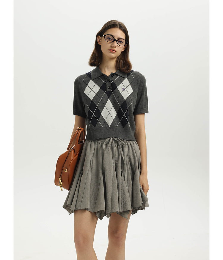 College Diamond Pattern Embroidery Knit