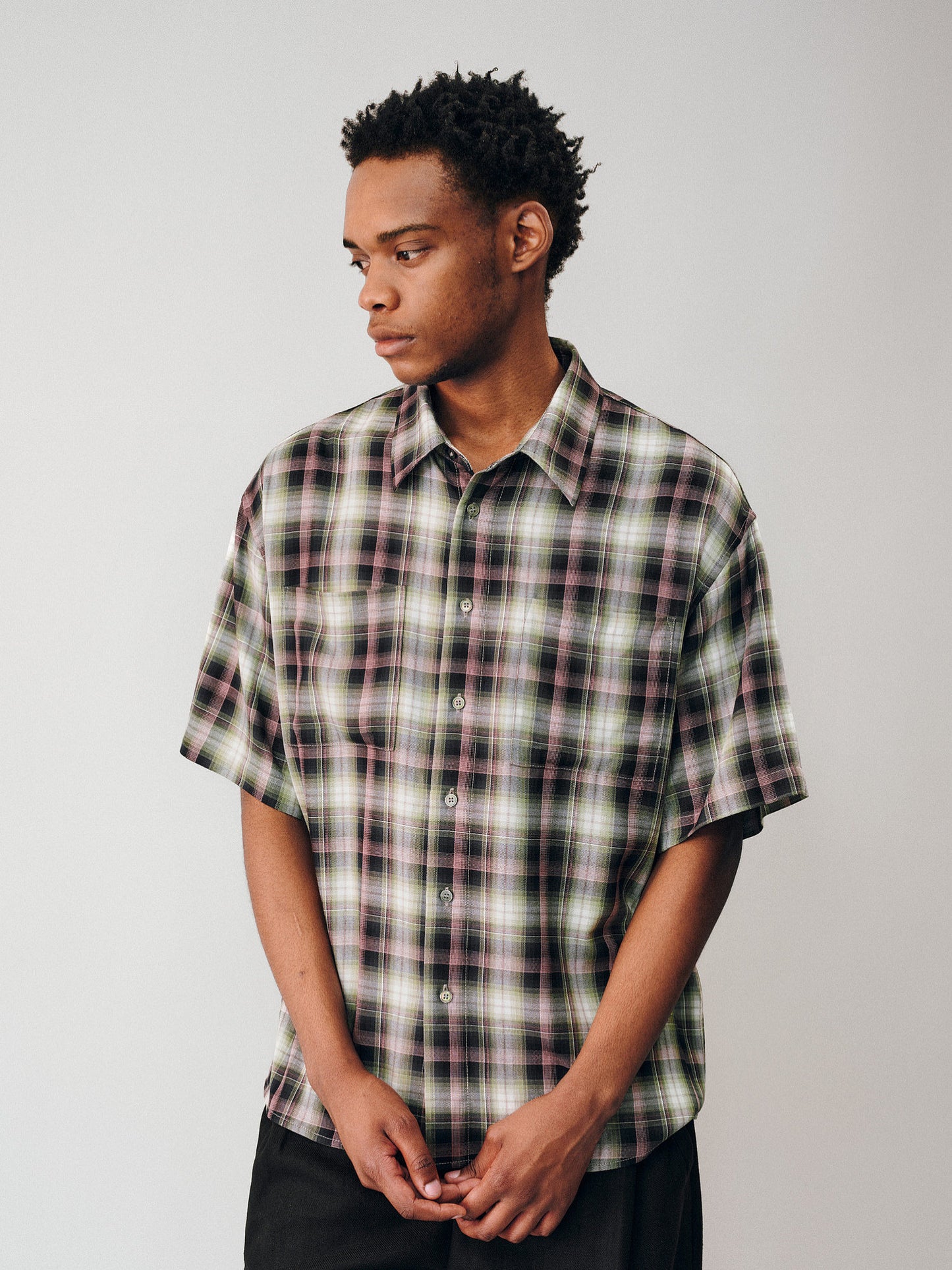 Gradient Check Double-Pocket Shirt