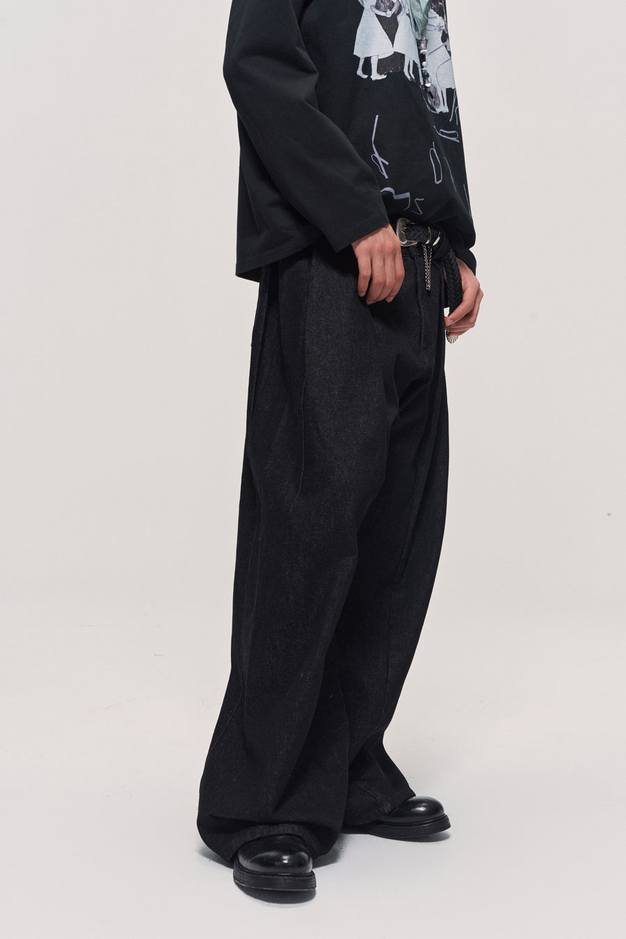 Vintage Double Pleated Jeans