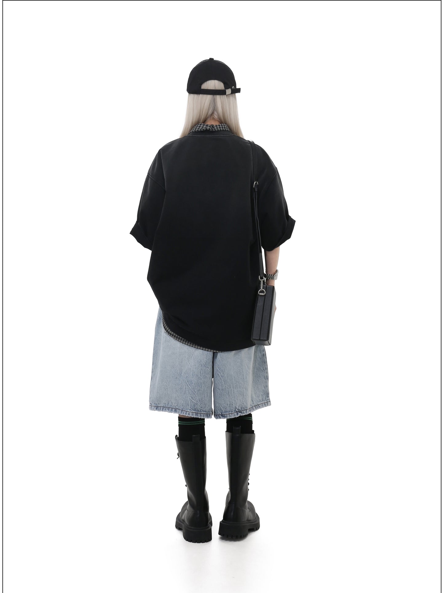 Loose-fitting straight shorts