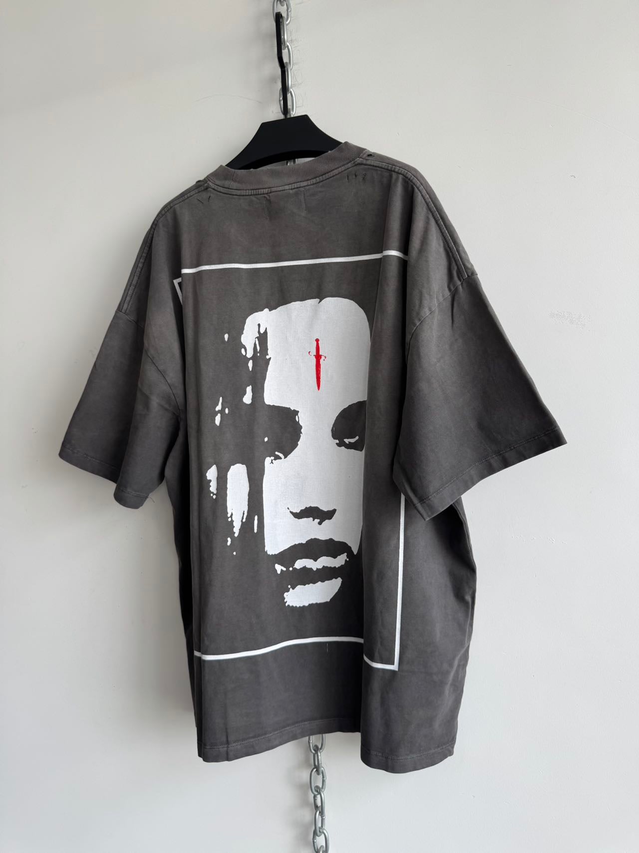 Unisex loose-fitting T-shirt