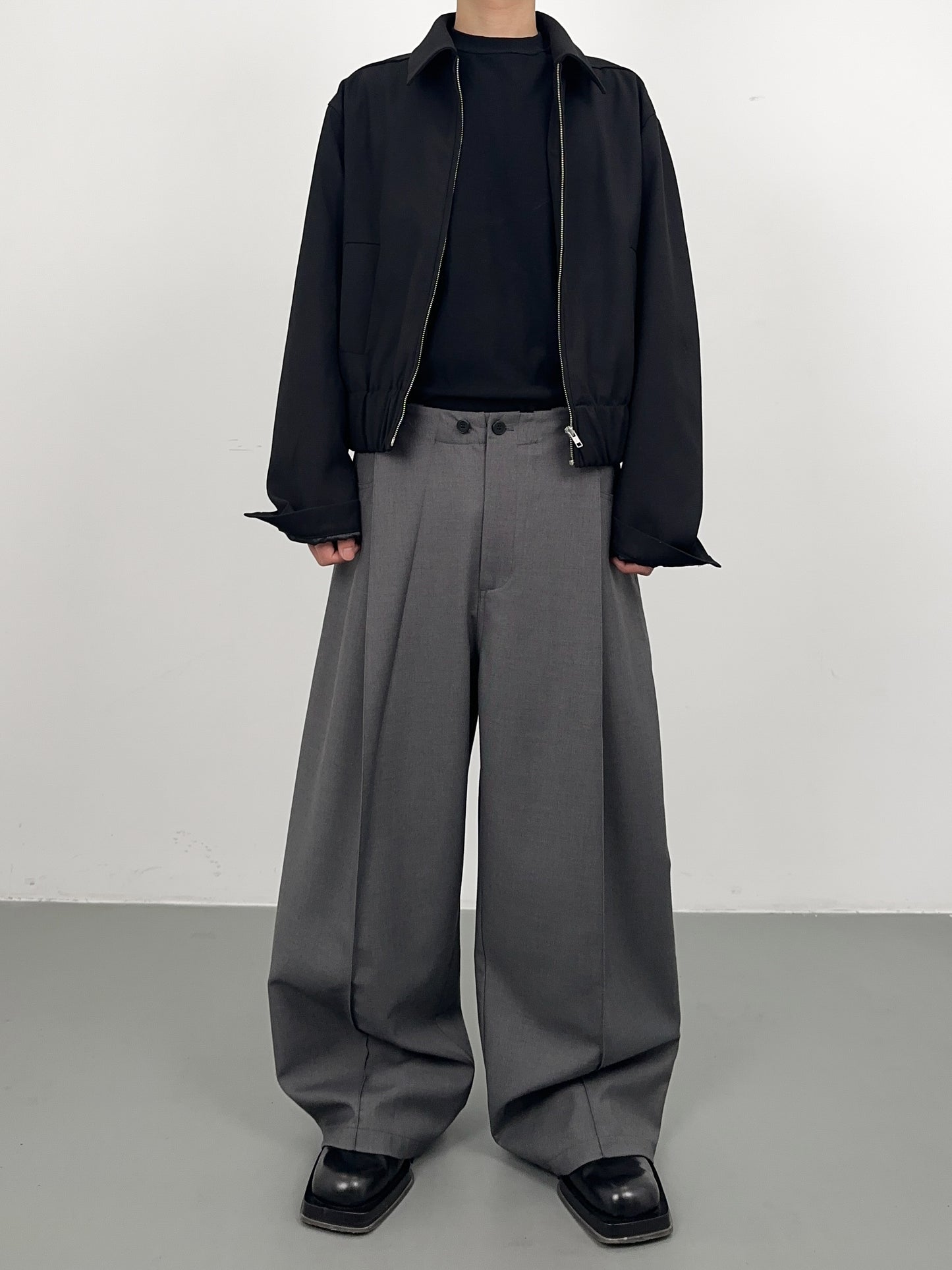 Wide Leg Pleated Straight Pants