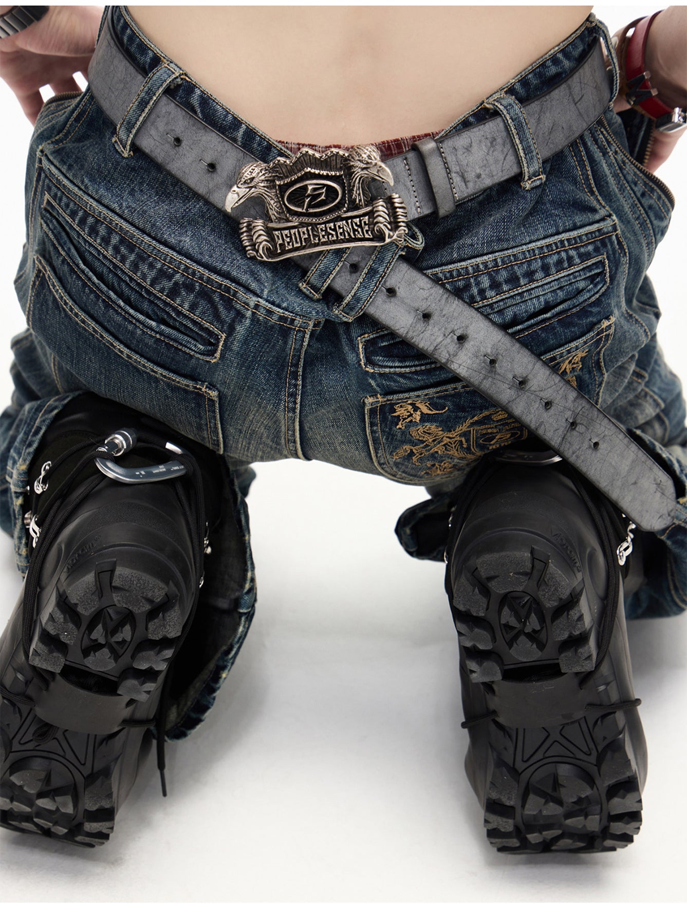 Cowhide Wax-Finished Street-Style Belt