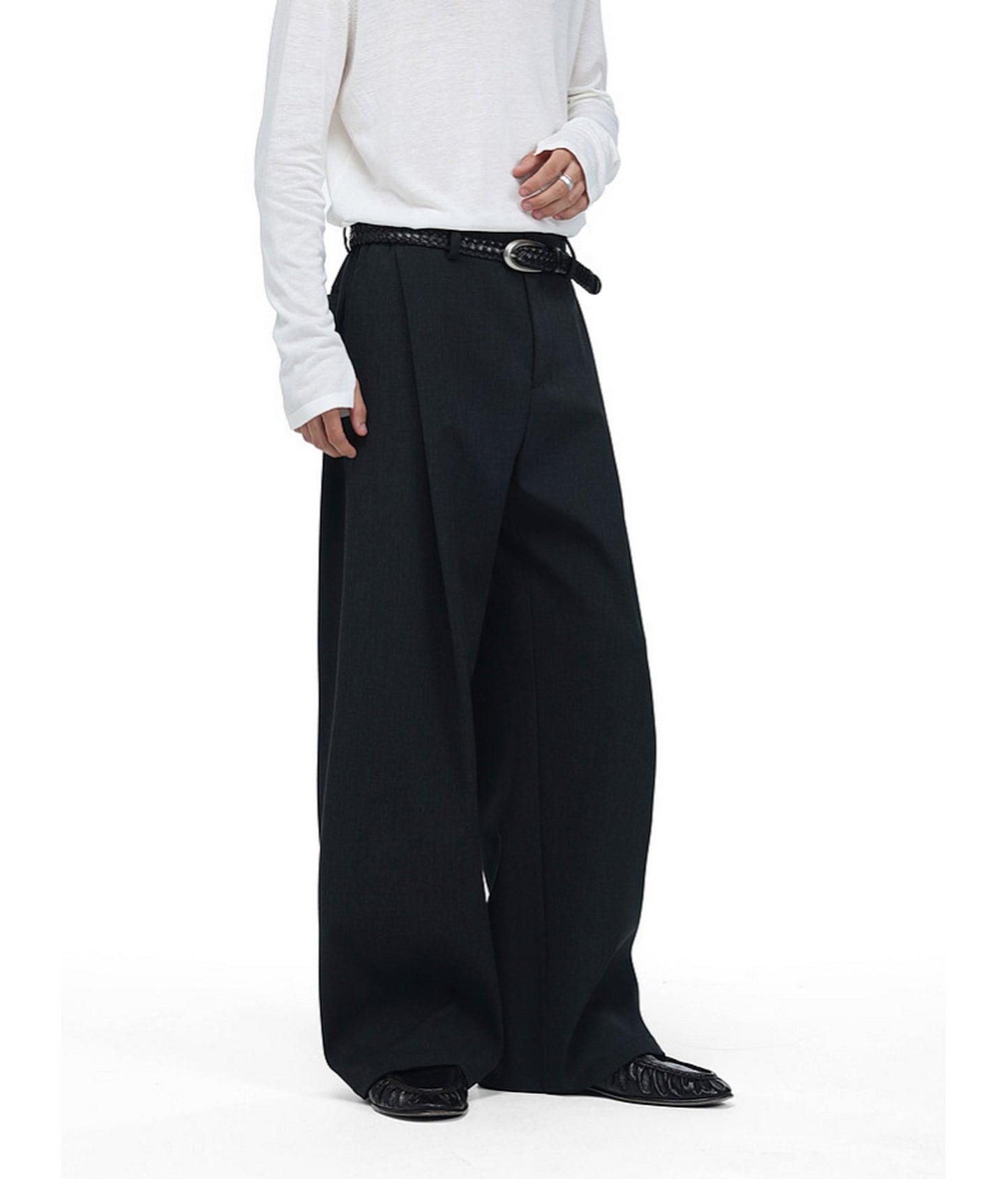 Vintage-Style Pleated Casual Pants