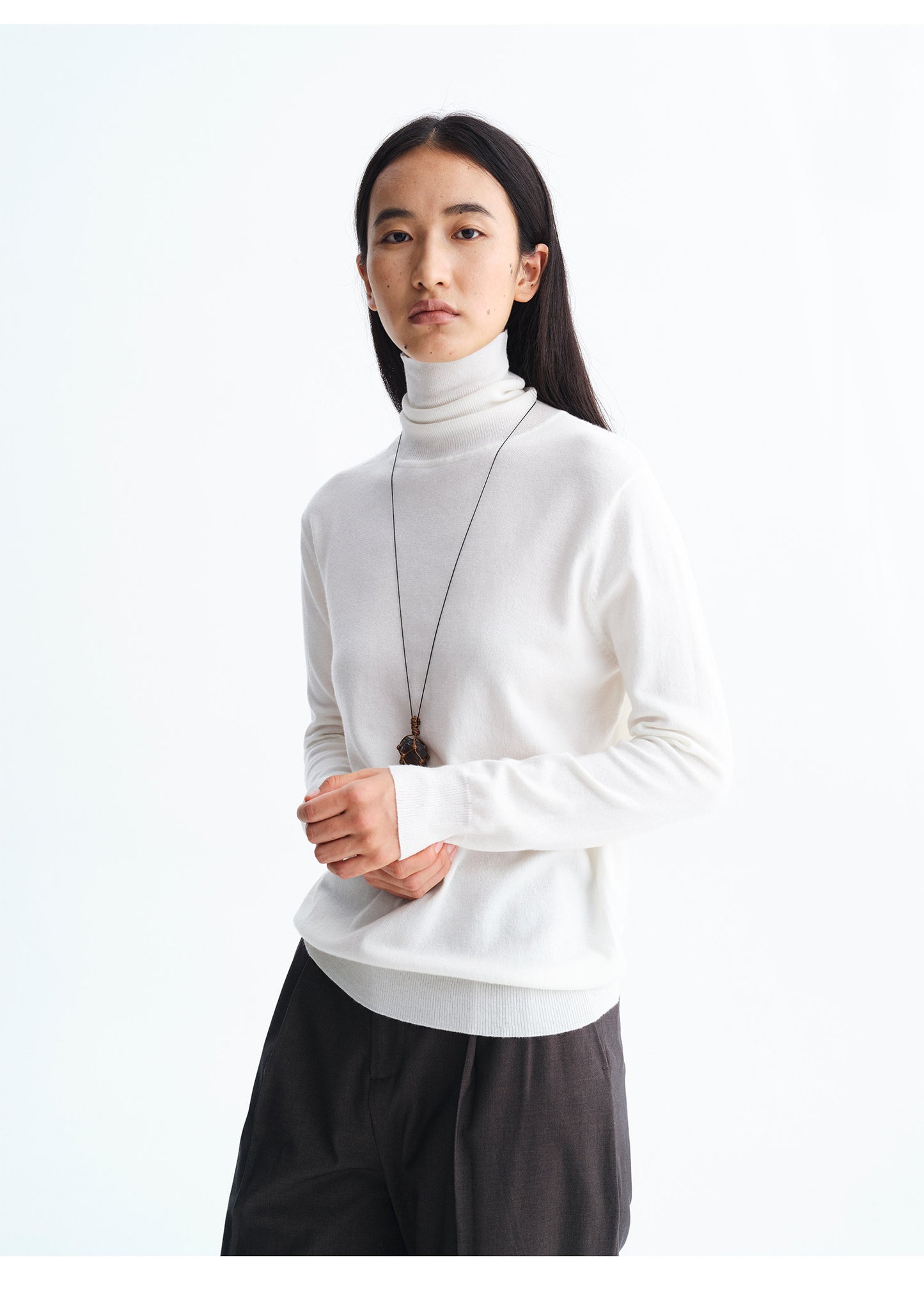 Basic Turtleneck Sweater