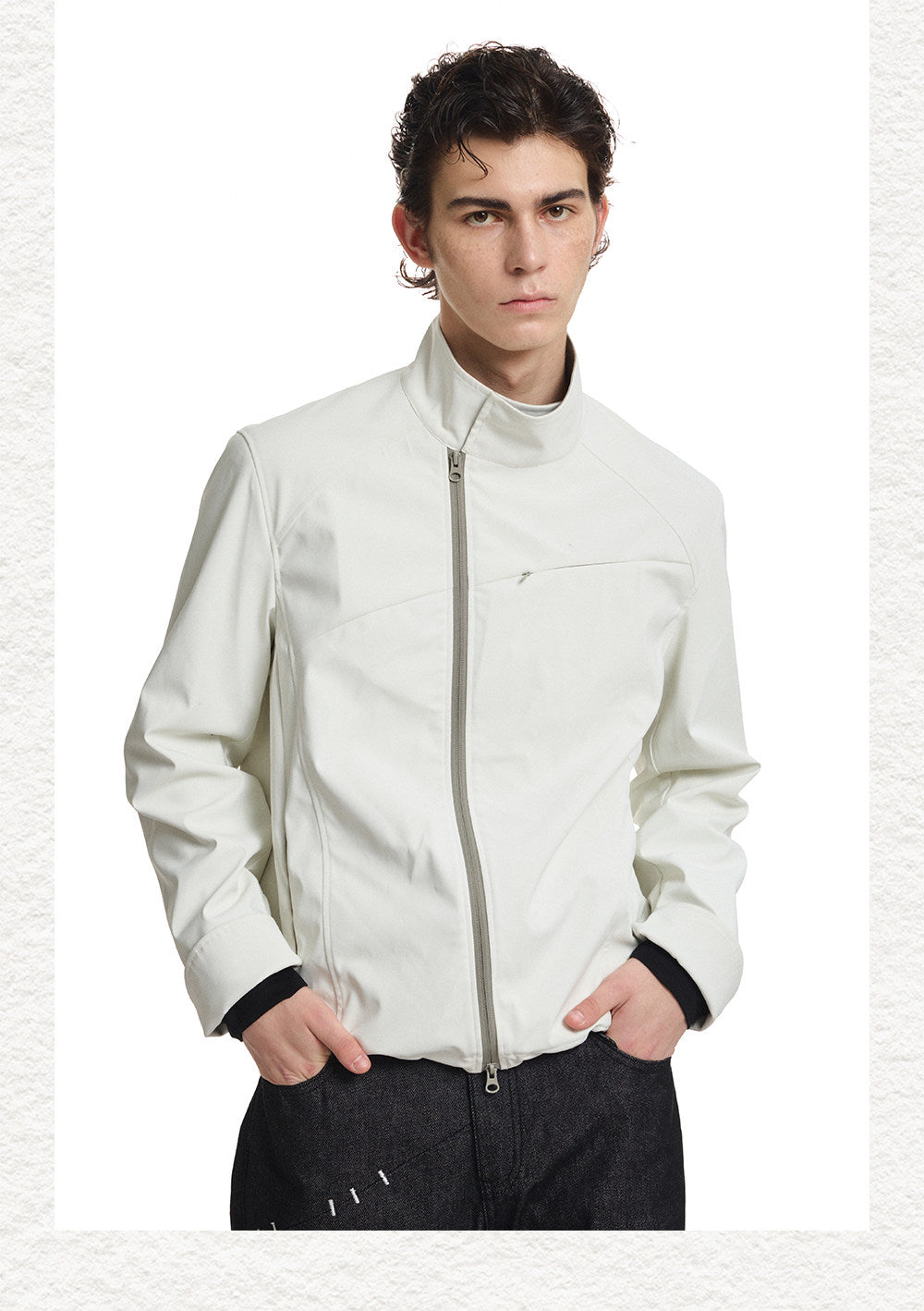 Lightweight Jacket with Flip-Up Sleeves and Diagonal Zipper