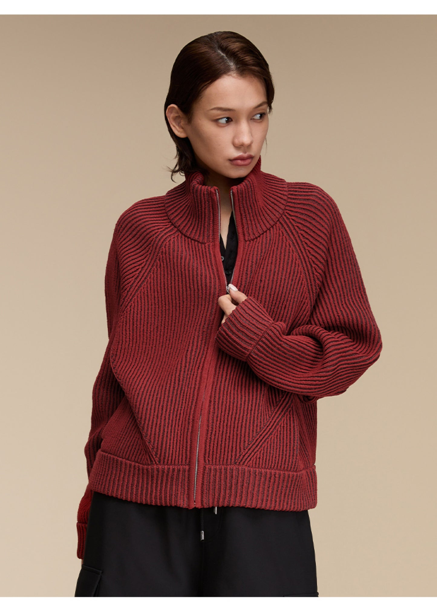 Stand collar loose-fitting knit cardigan