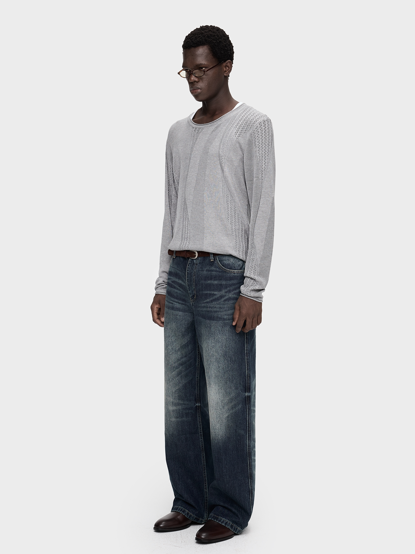Round-Neck Rolled-Edge Knit Shirt