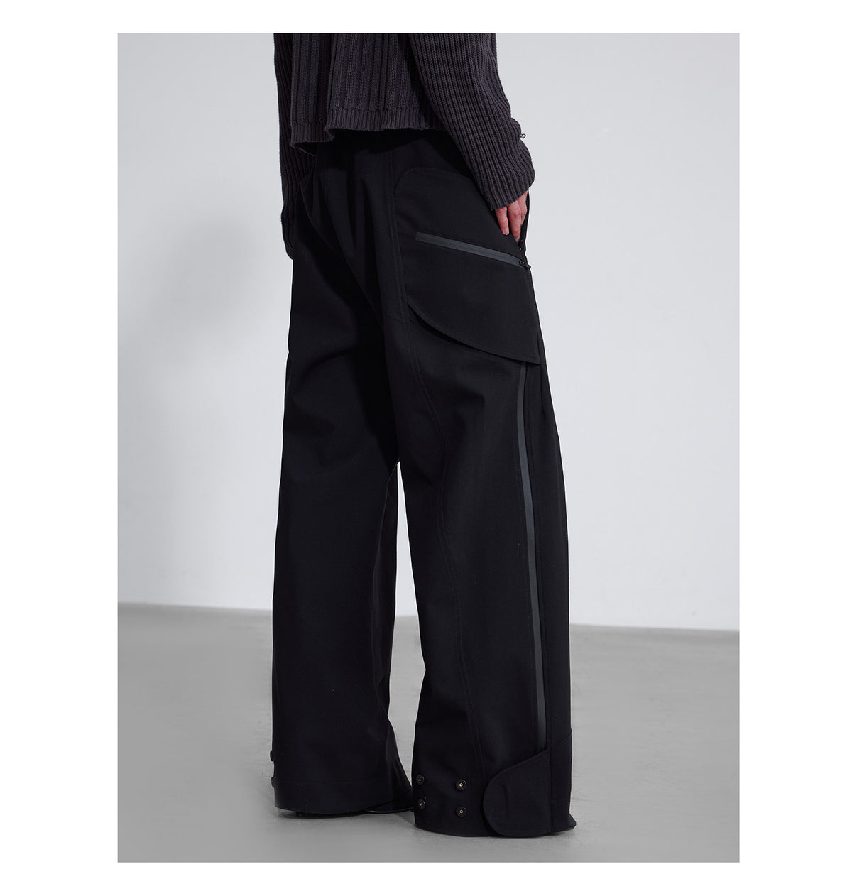 Casual Pants with Adjustable Hem and Zipper