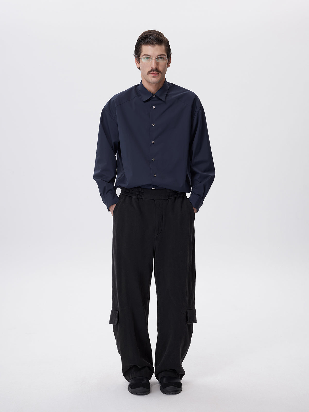 Wash-processed sweatpants