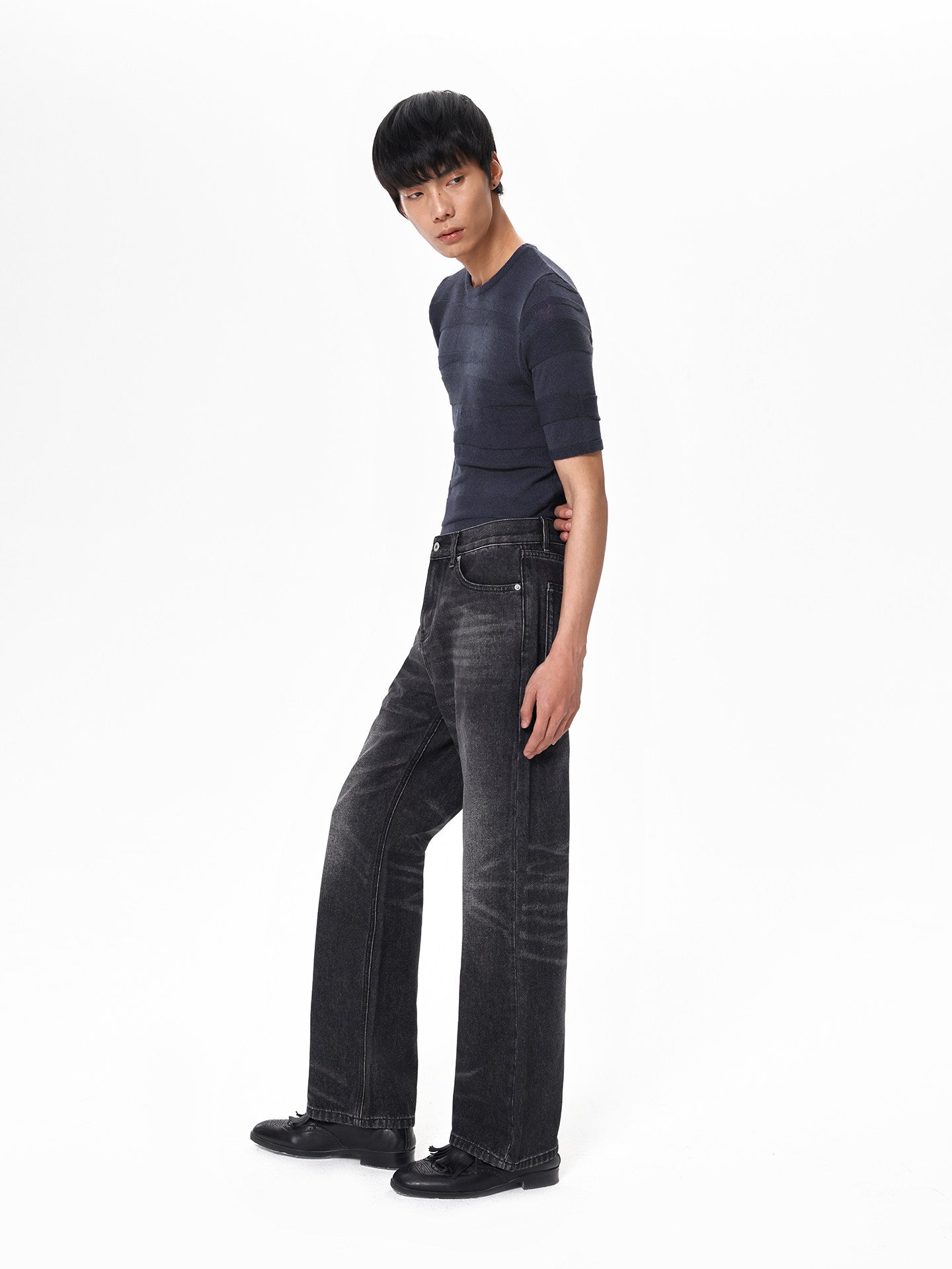 Vintage-Style Washed Slim-Fit Jeans