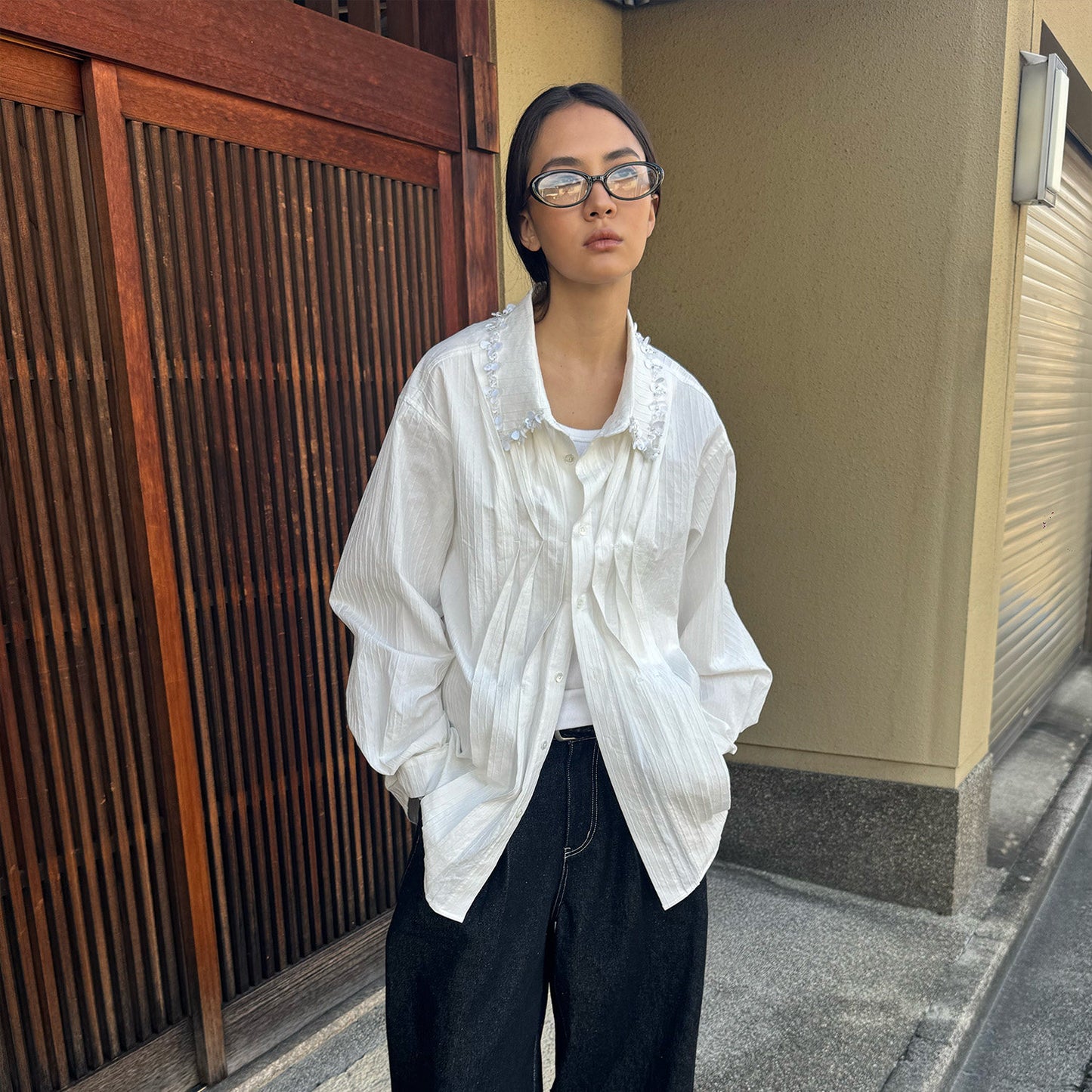 Rhinestone Collar Casual Shirt