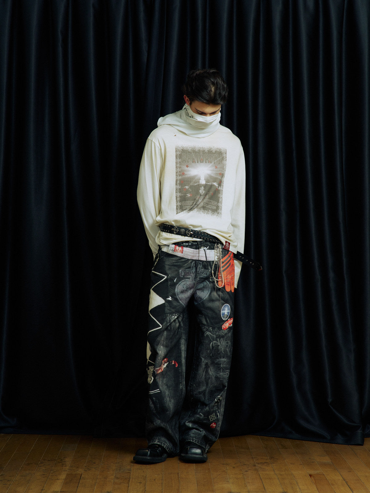 3D Glove Digital Print Jeans