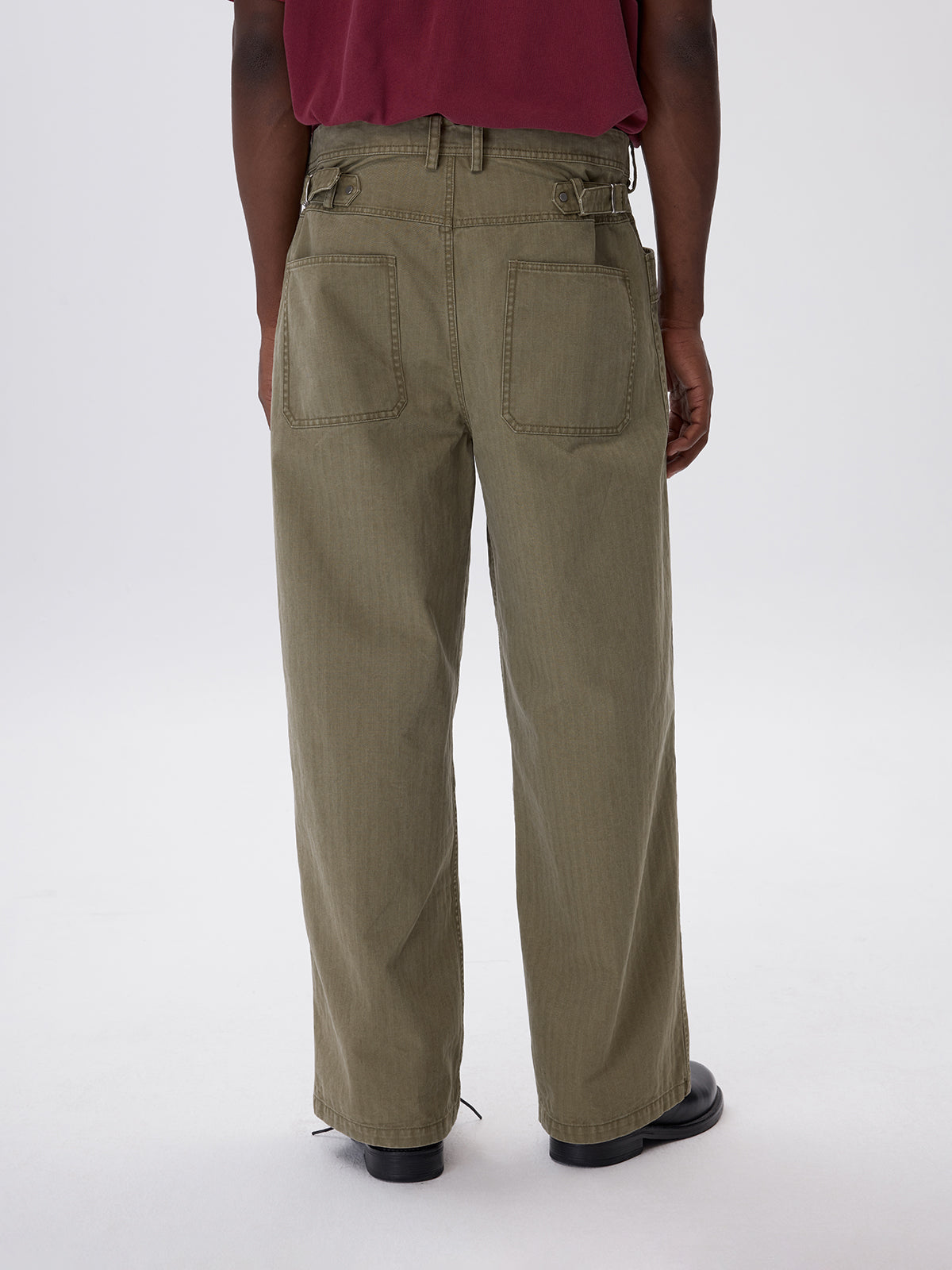 Casual pants with patch pockets