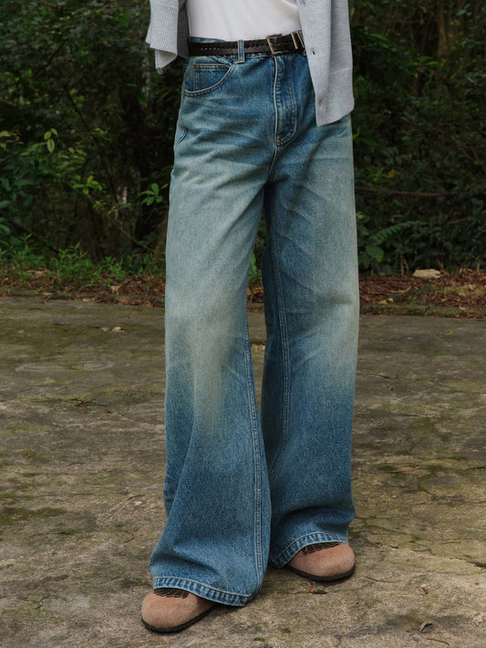 Distressed Wash Jeans