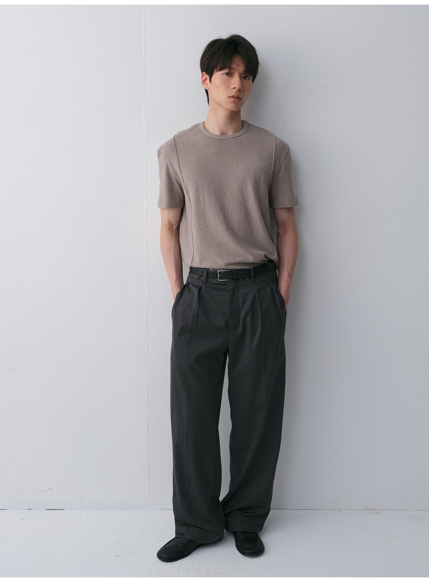 Wool Double-Pleated Casual Pants