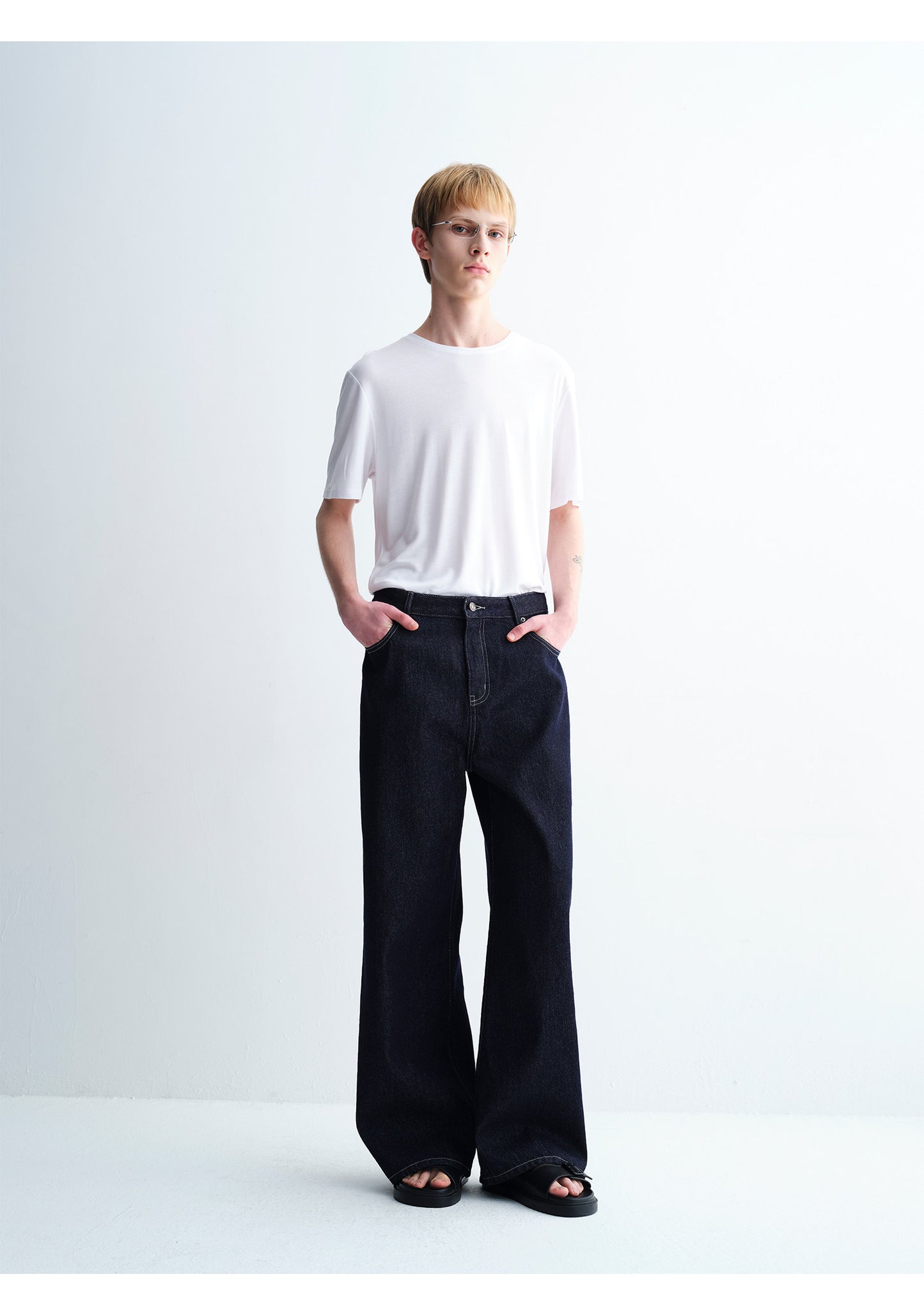 Wide-Leg Raw Denim Pants