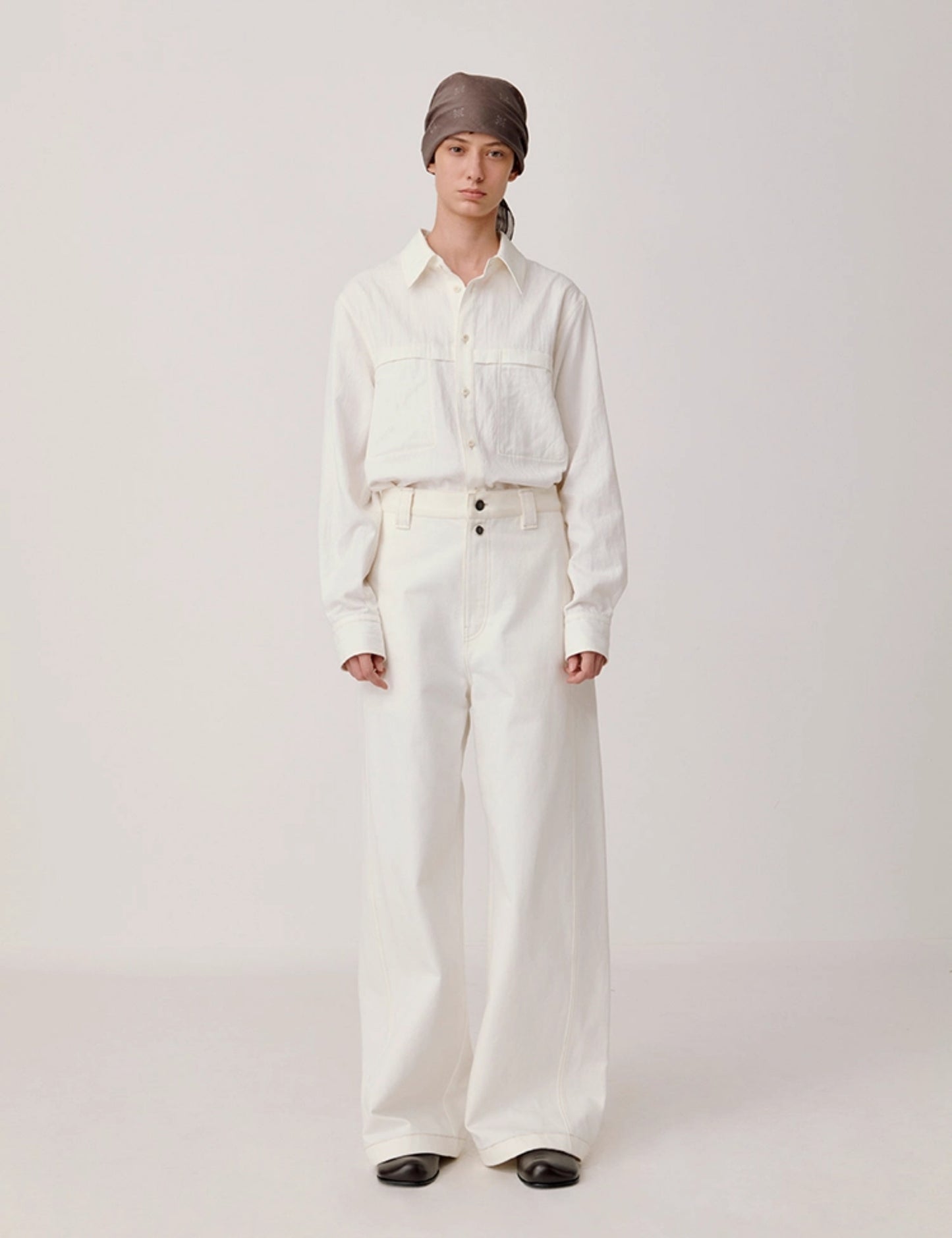 Shirt with patch pockets