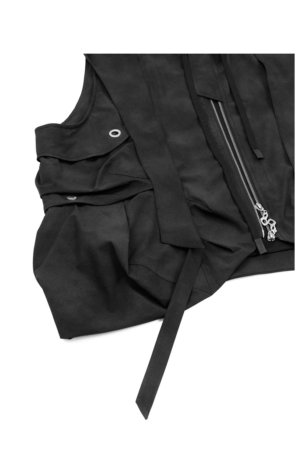 Removable drop-shoulder vest