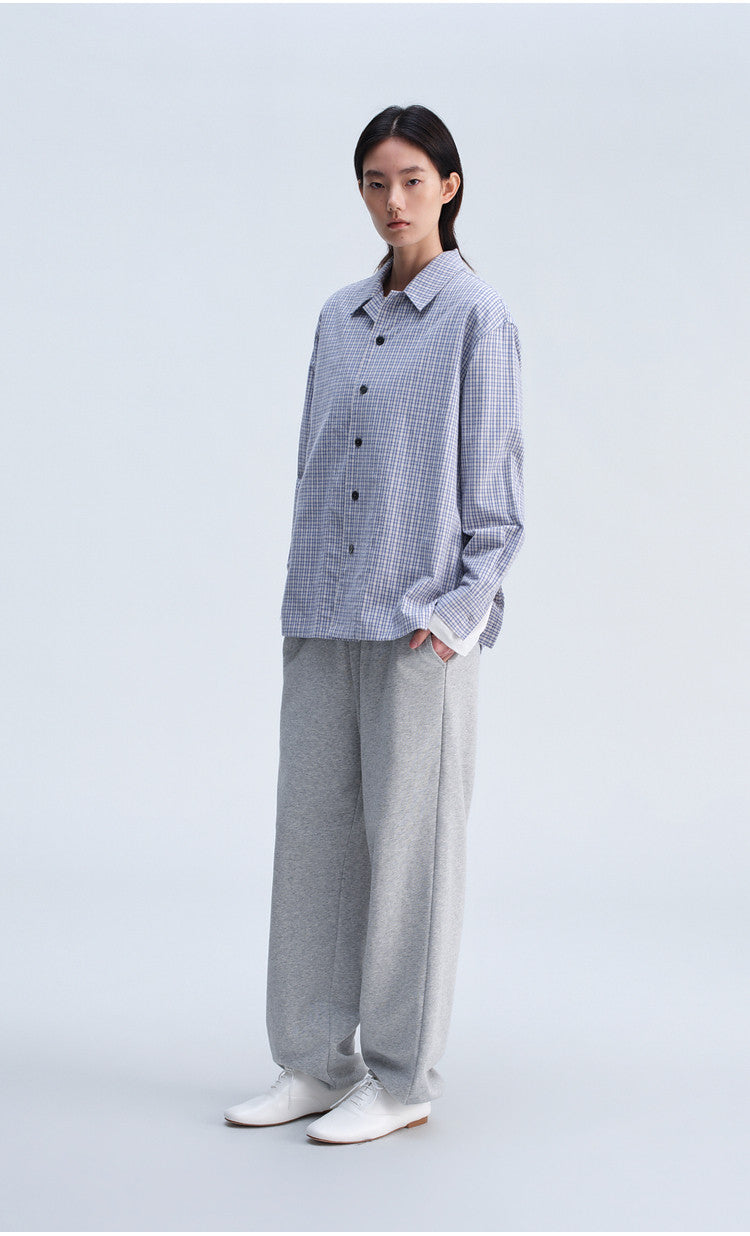 Casual Check Shirt with a Relaxed Fit