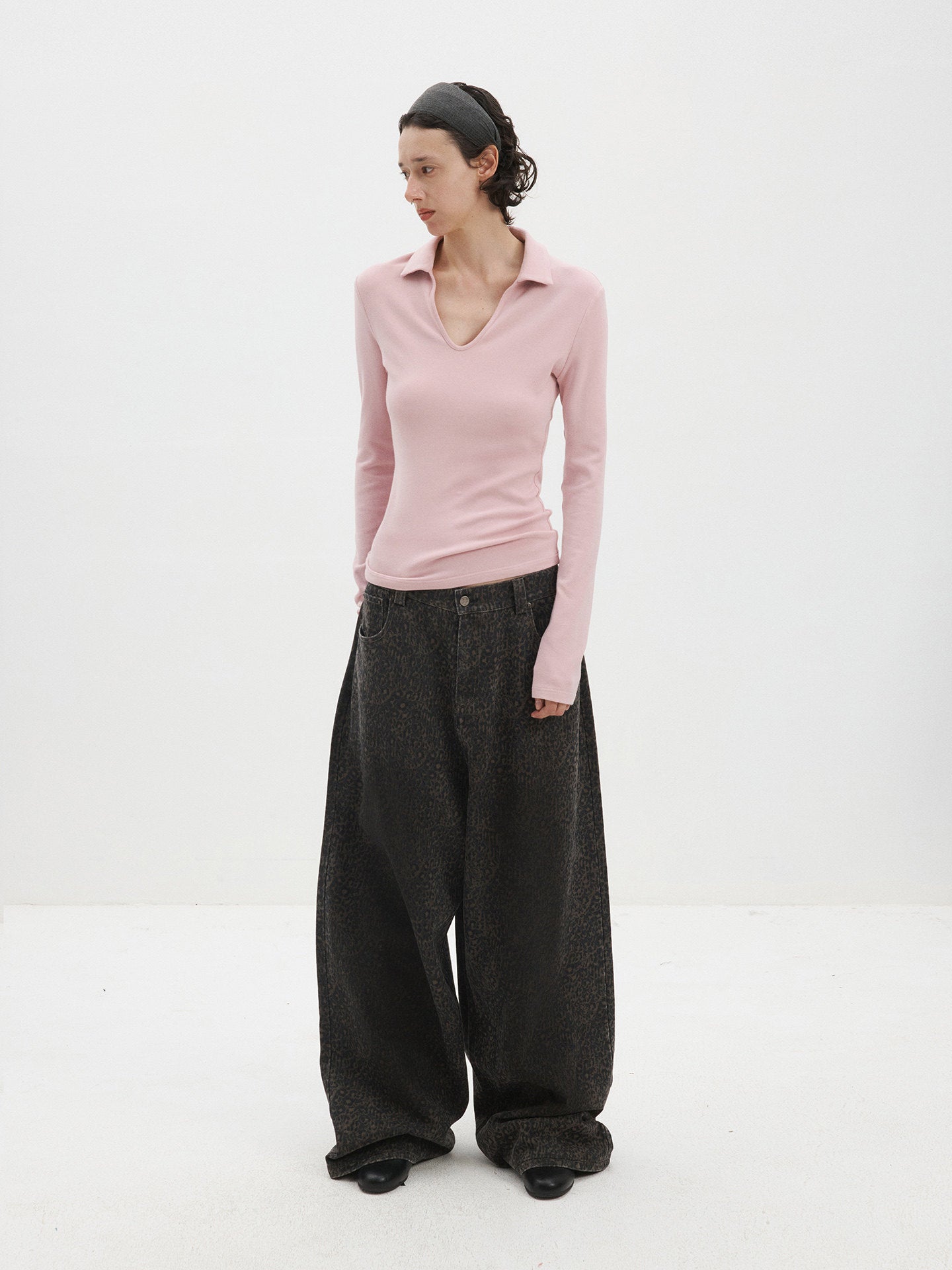 Small-Sized U-Neck T-Shirt