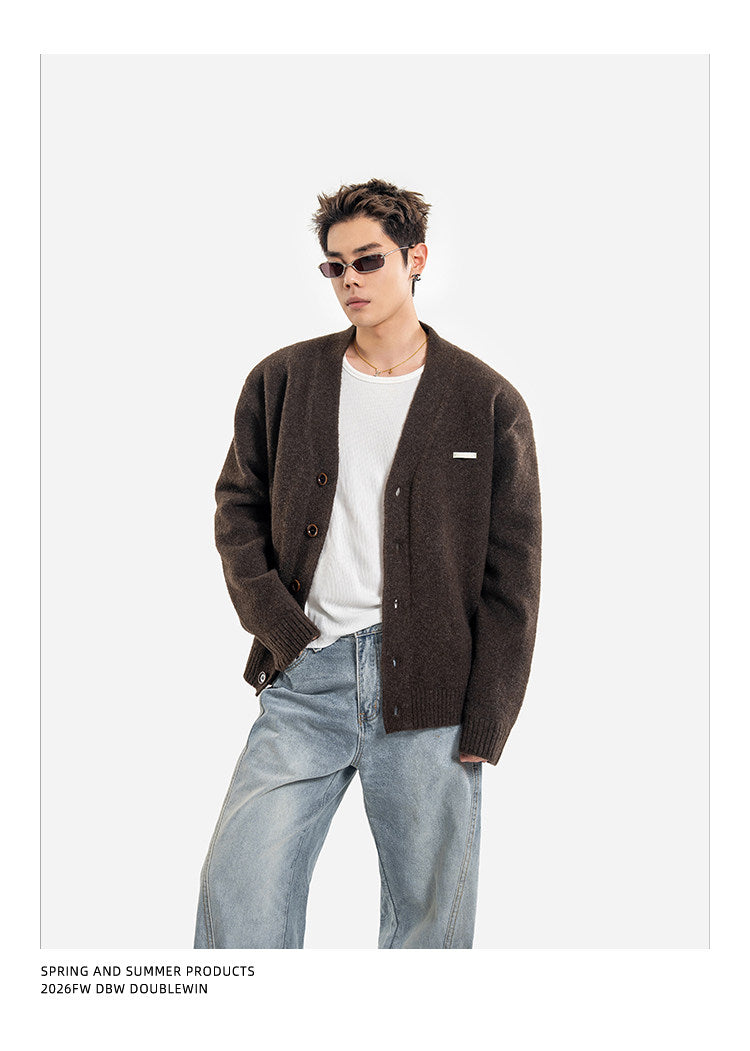 Curved Shoulder Pad Knit Cardigan