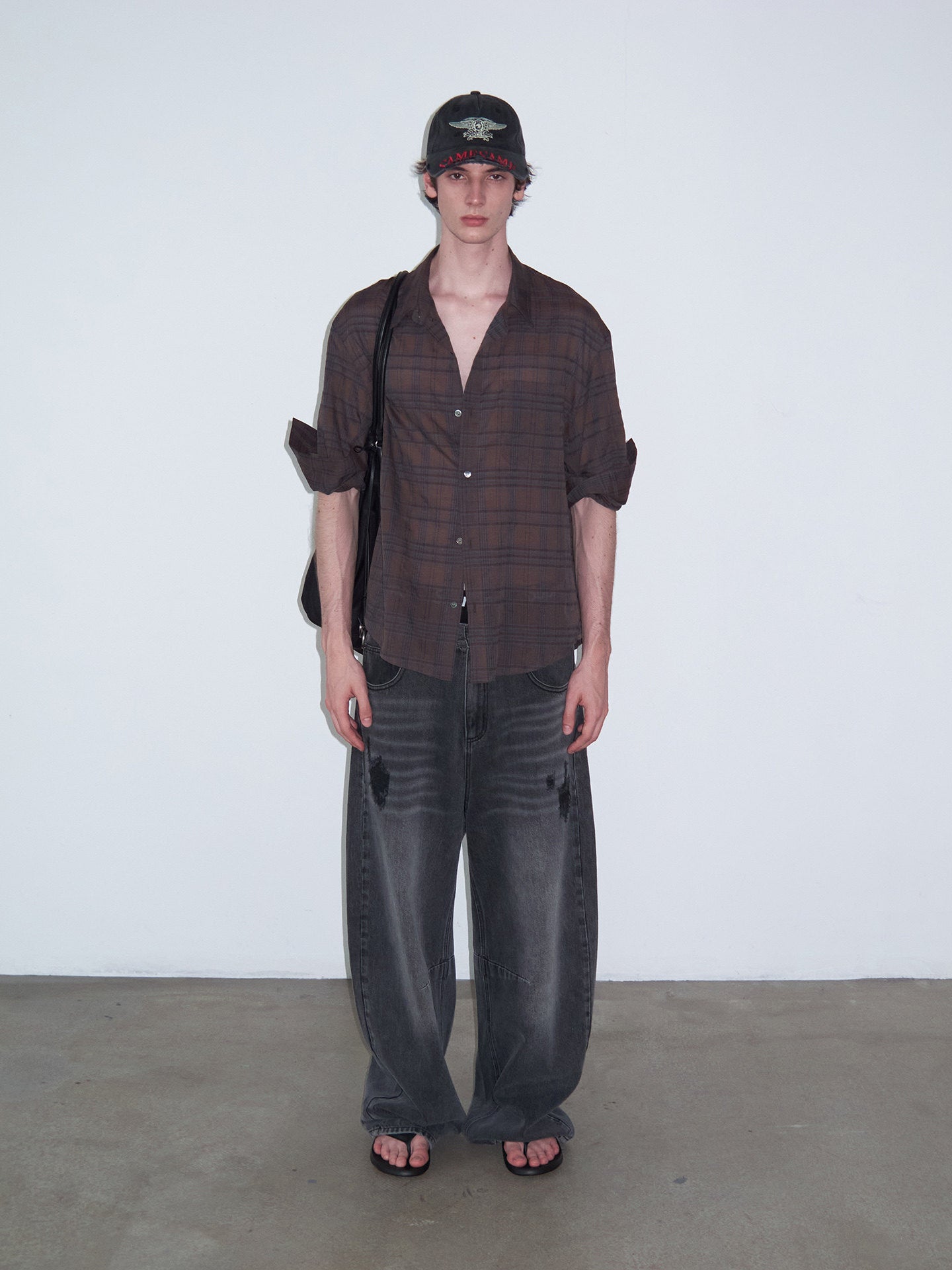 Mid-Sleeve Shirt with Rolled-Up Sleeves