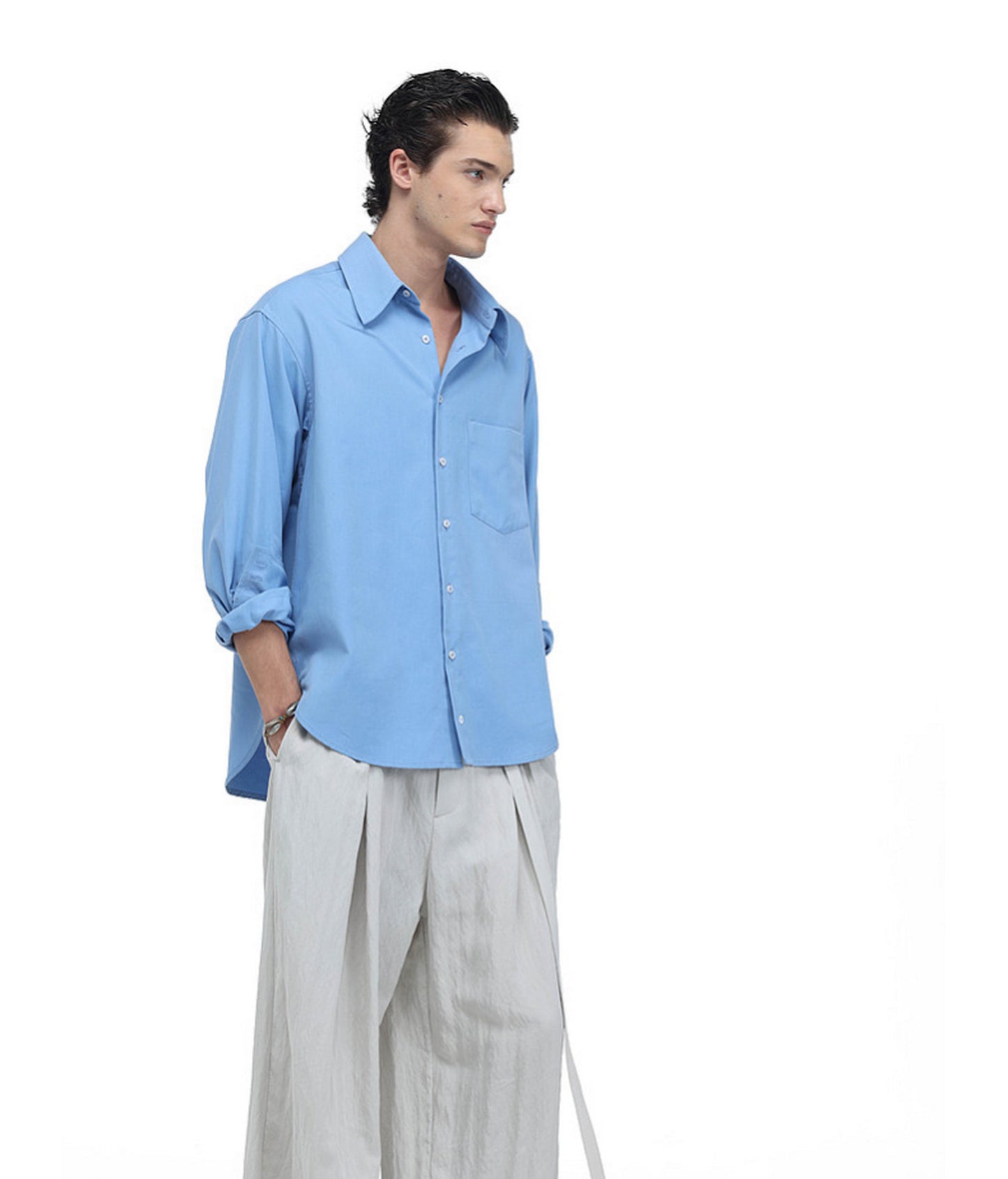 High-End Tailored Long-Silhouette Shirt