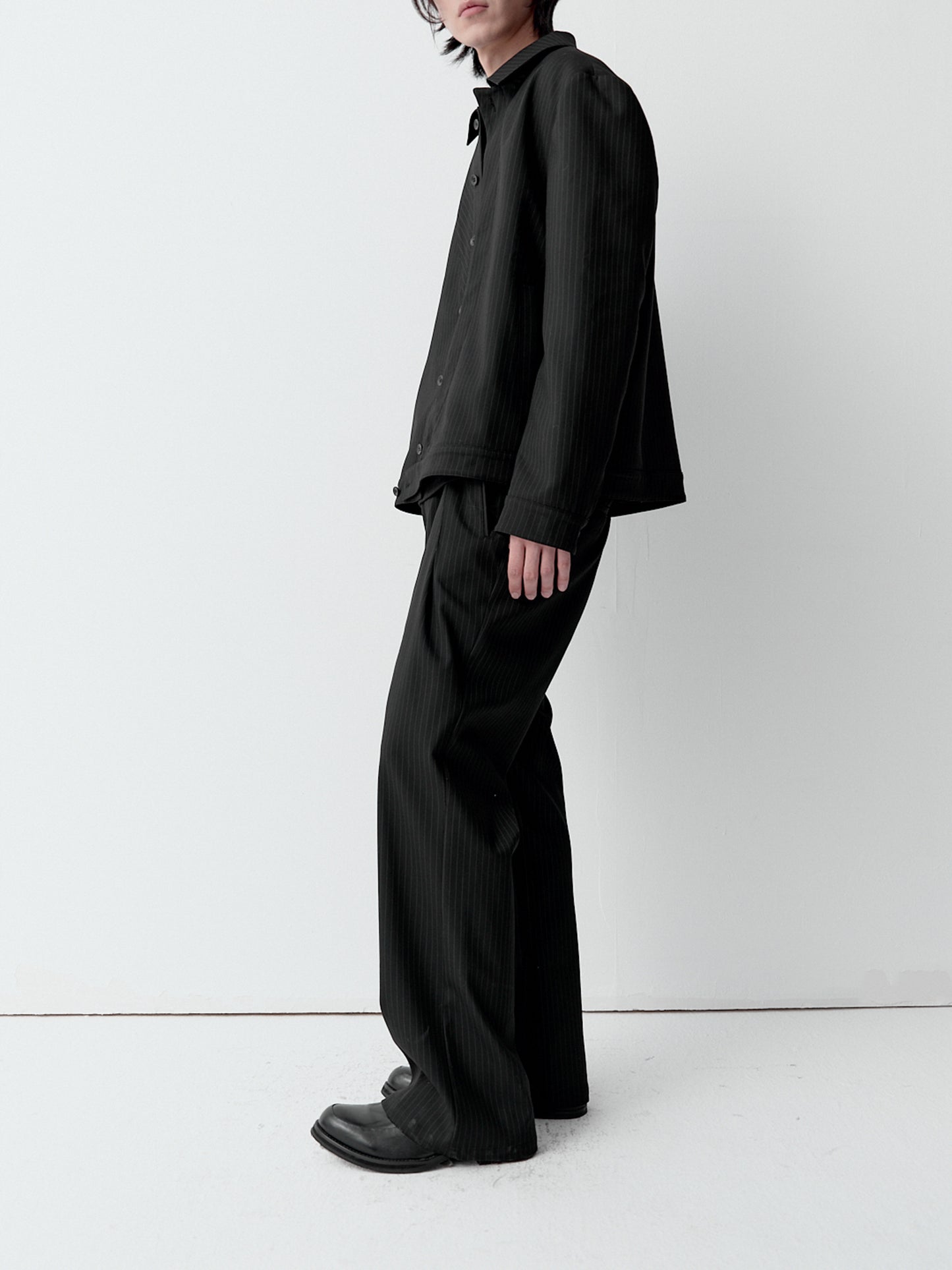 Slightly Wide-Striped Casual Pants
